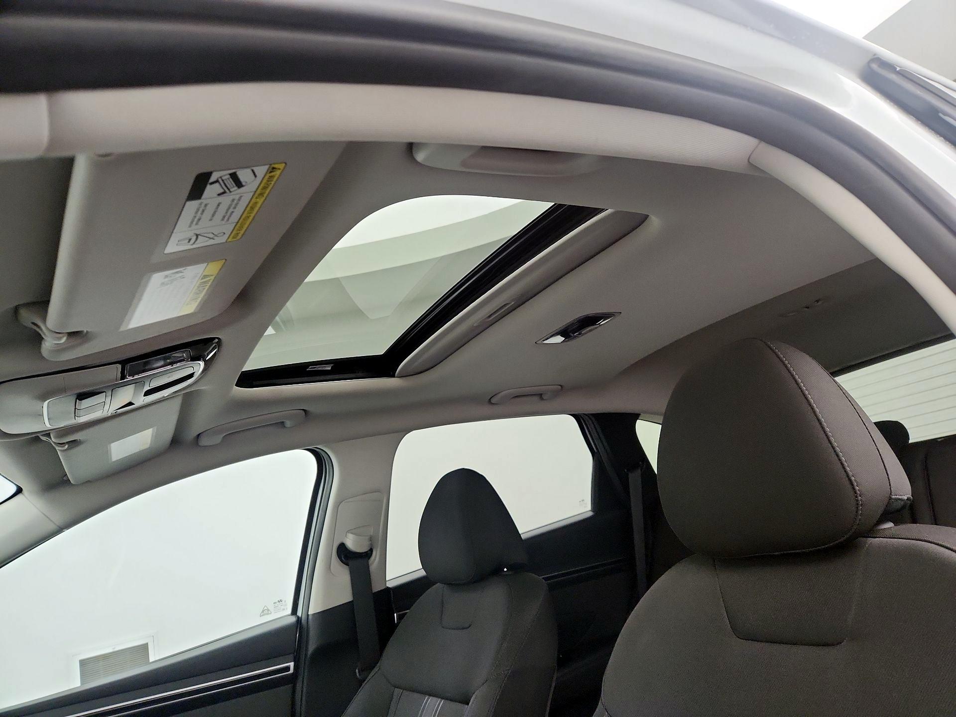 Thumbnail: 2022 Hyundai Tucson - 19