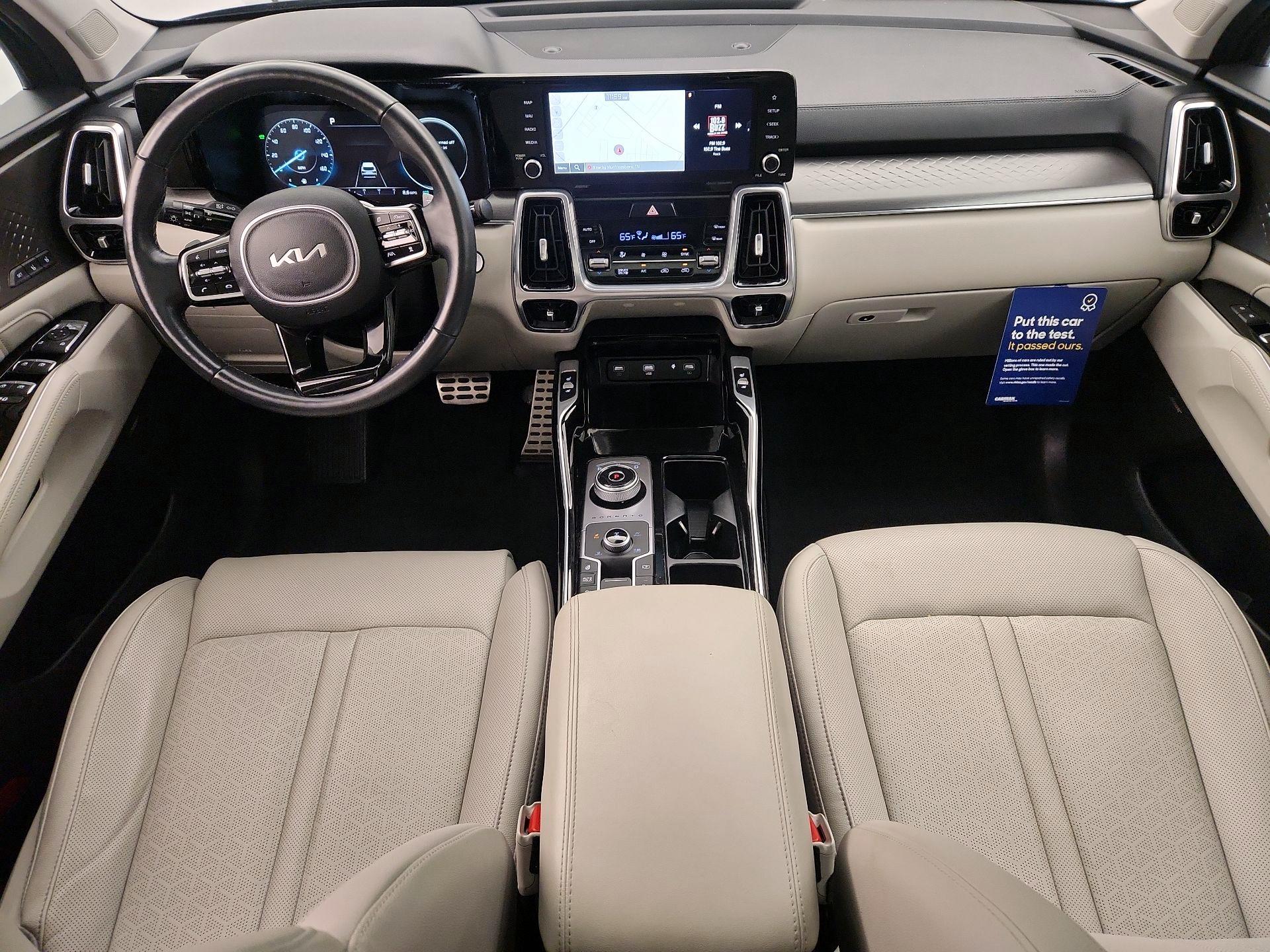 Thumbnail: 2023 Kia Sorento - 9