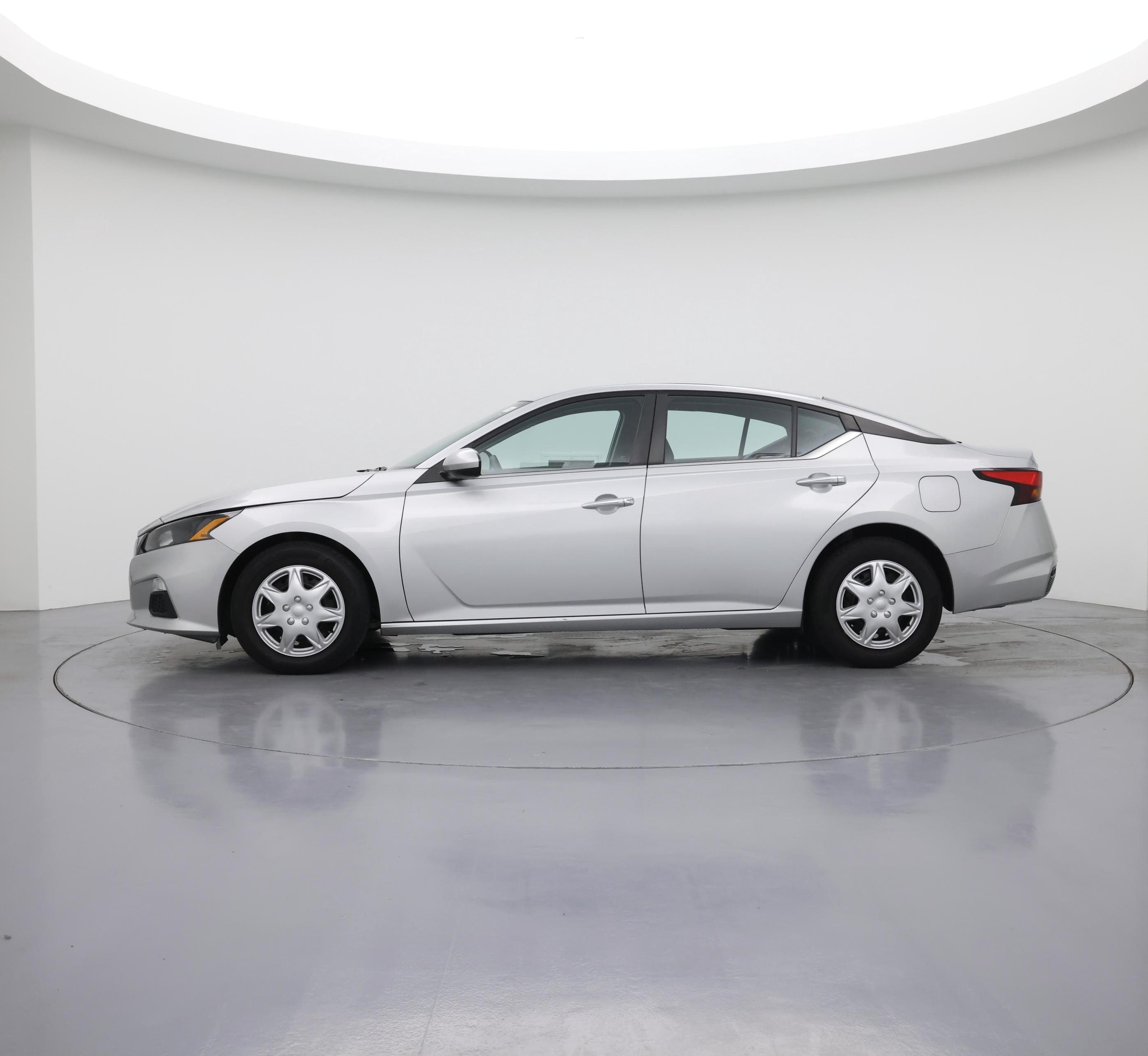 Thumbnail: 2022 Nissan Altima - 3