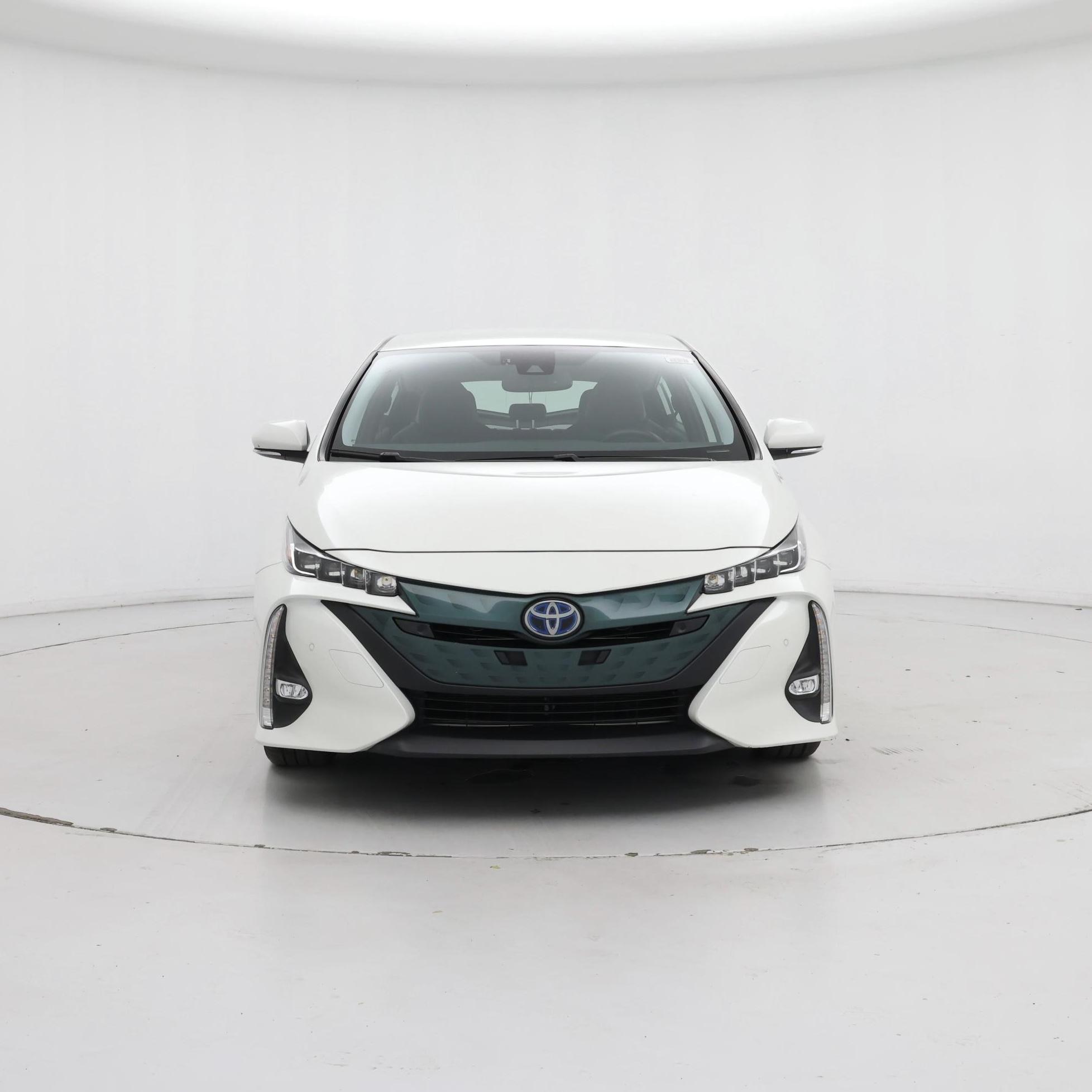 Thumbnail: 2020 Toyota Prius - 5