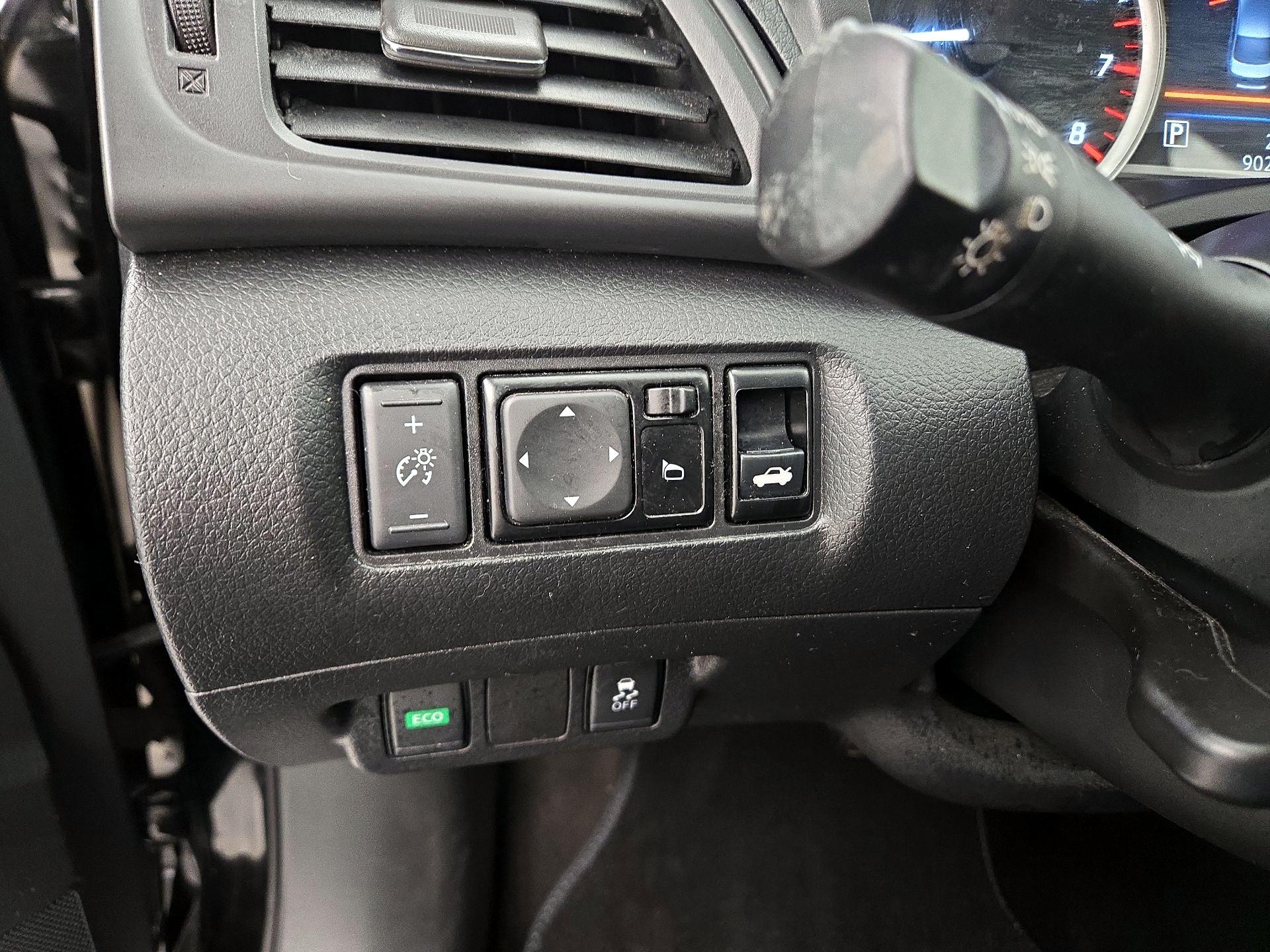 Thumbnail: 2019 Nissan Sentra - 13