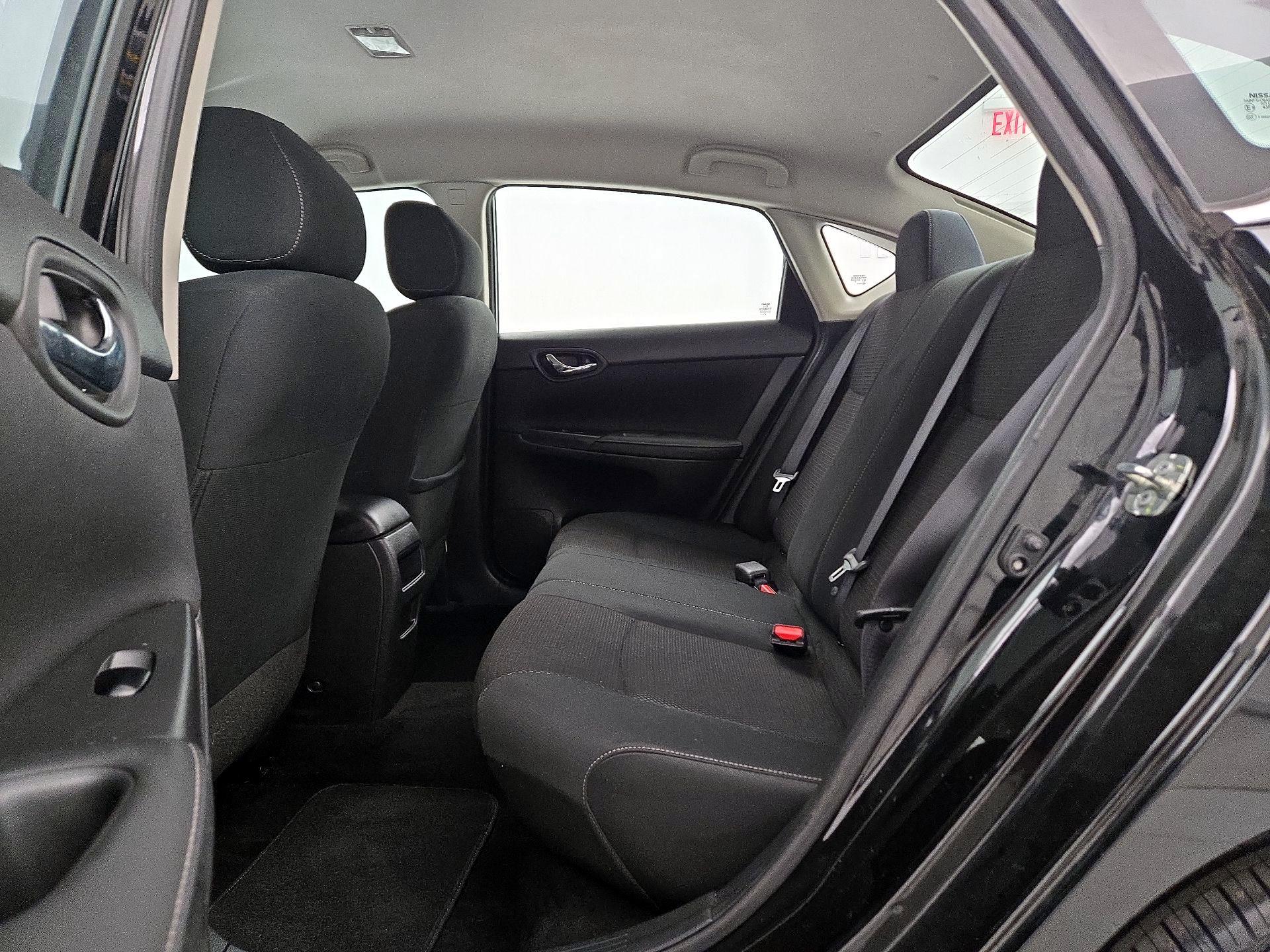 Thumbnail: 2019 Nissan Sentra - 19