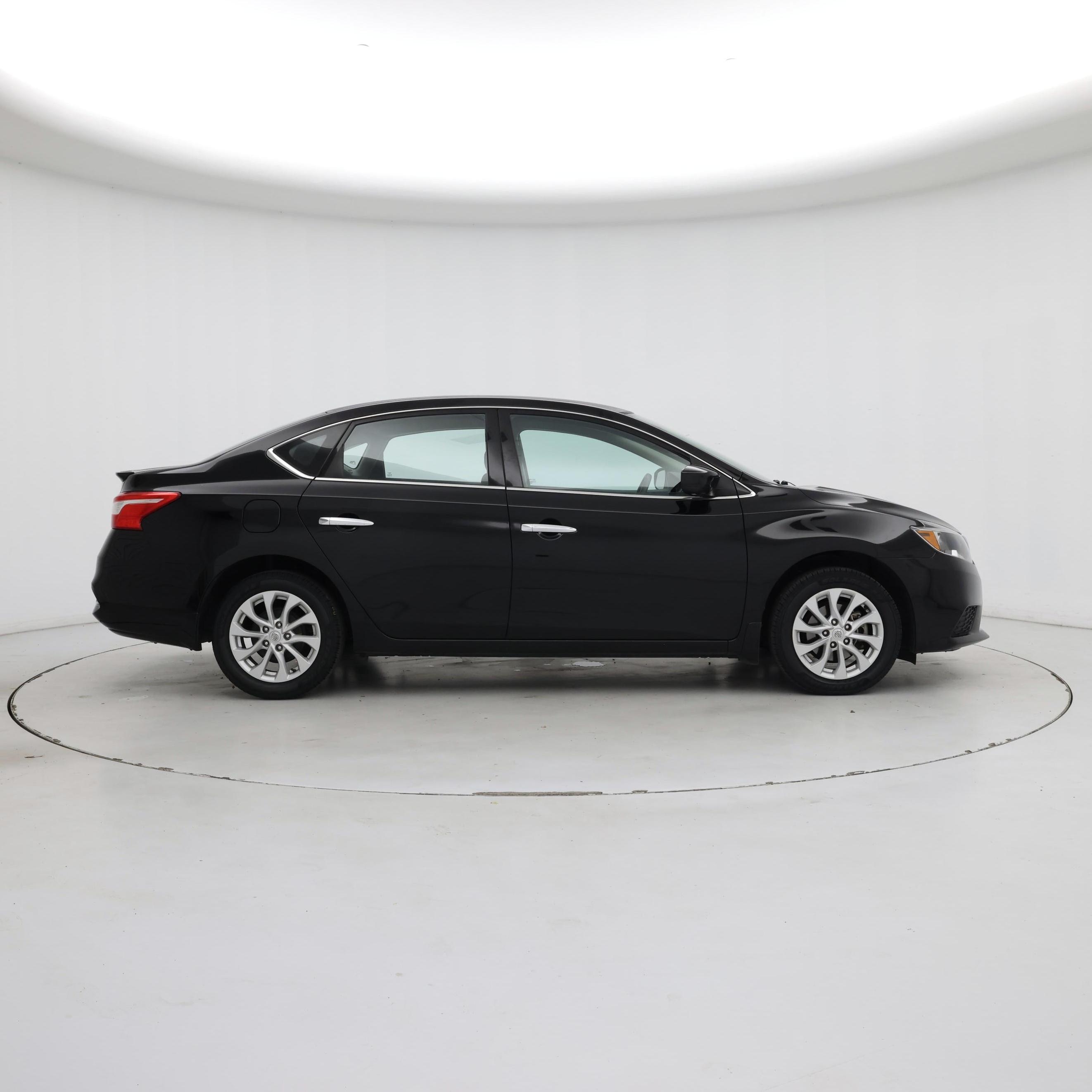 Thumbnail: 2019 Nissan Sentra - 7