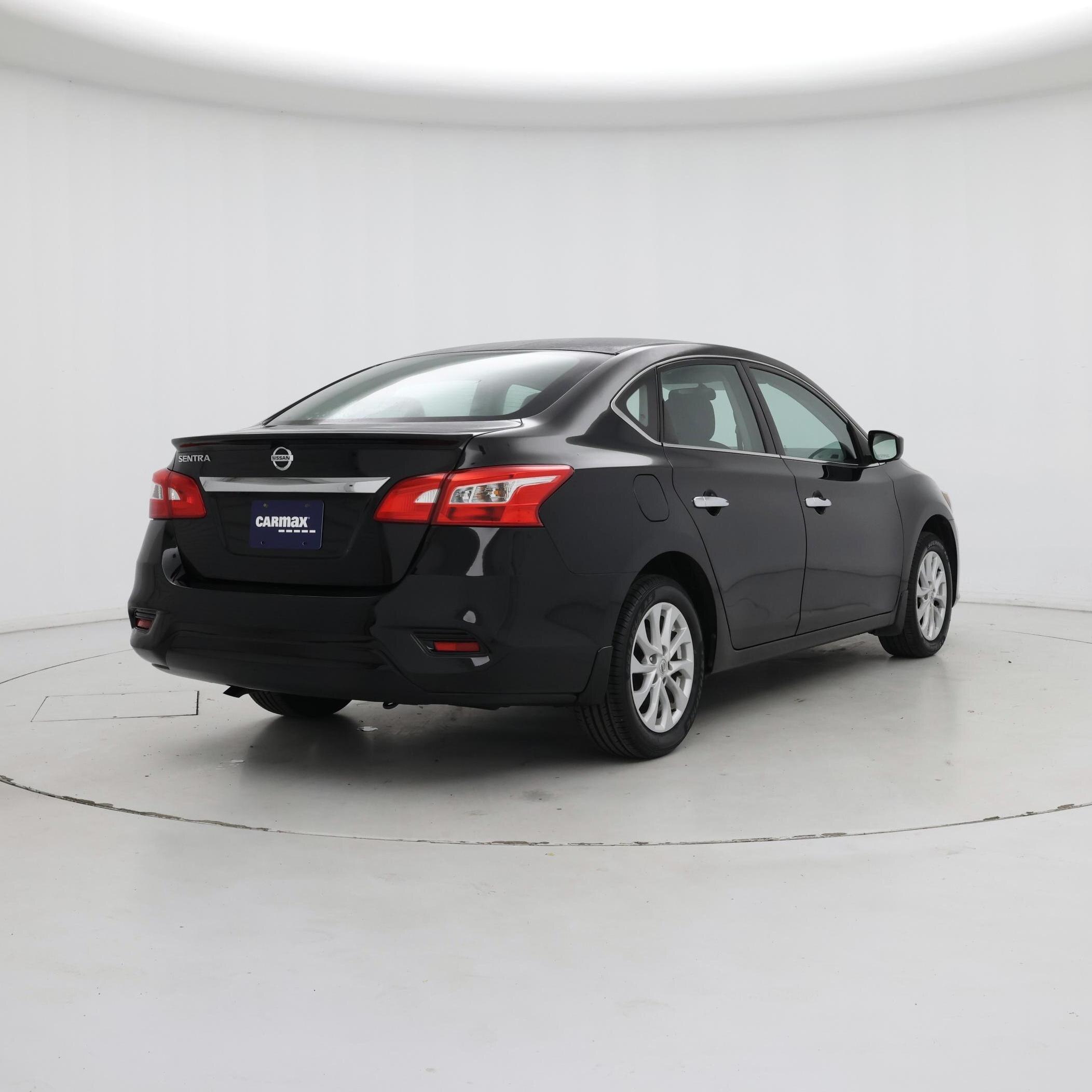 Thumbnail: 2019 Nissan Sentra - 8