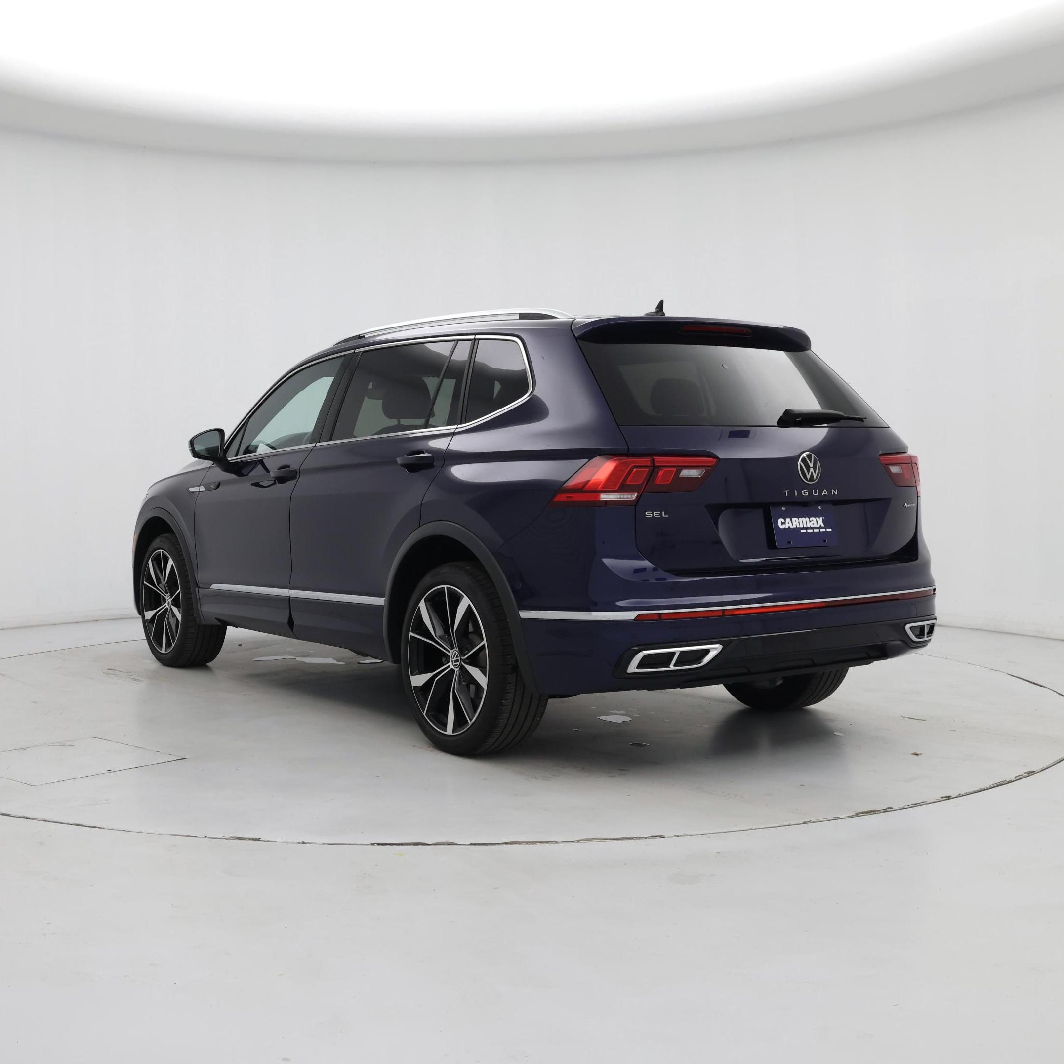 Thumbnail: 2023 Volkswagen Tiguan - 2