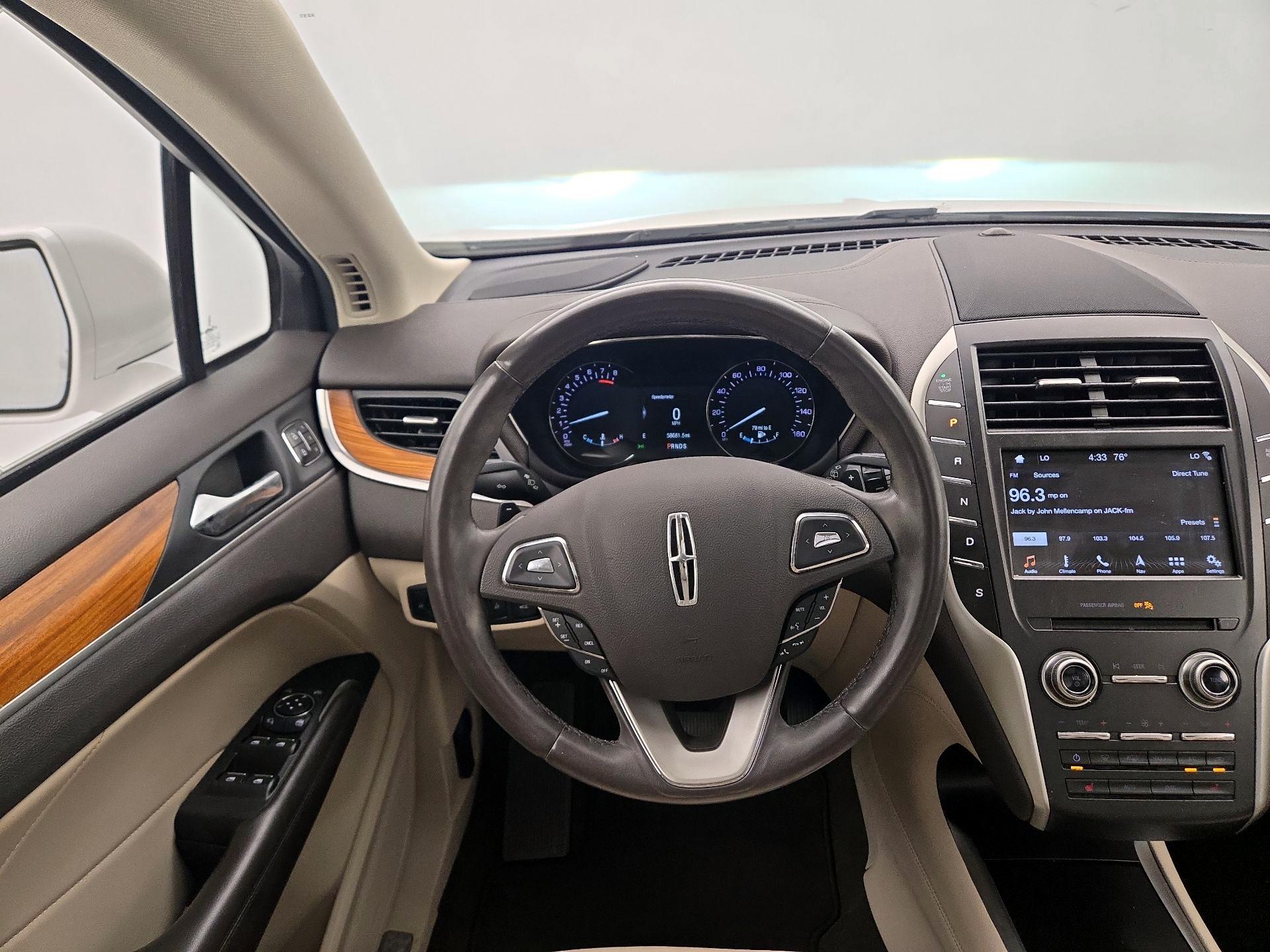 Thumbnail: 2019 Lincoln MKC - 10
