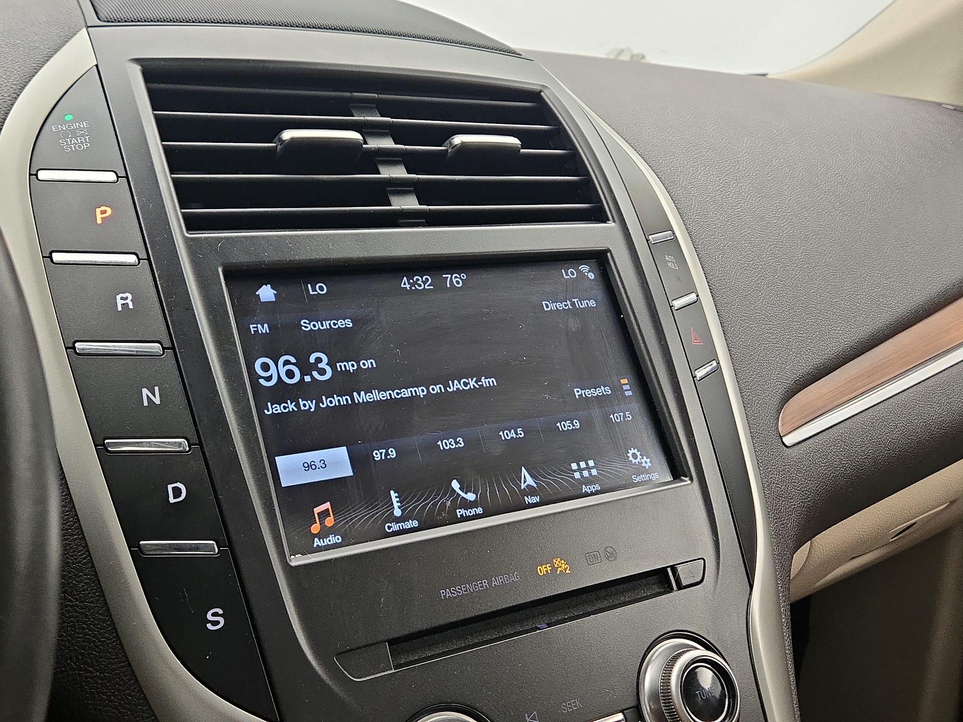 Thumbnail: 2019 Lincoln MKC - 15