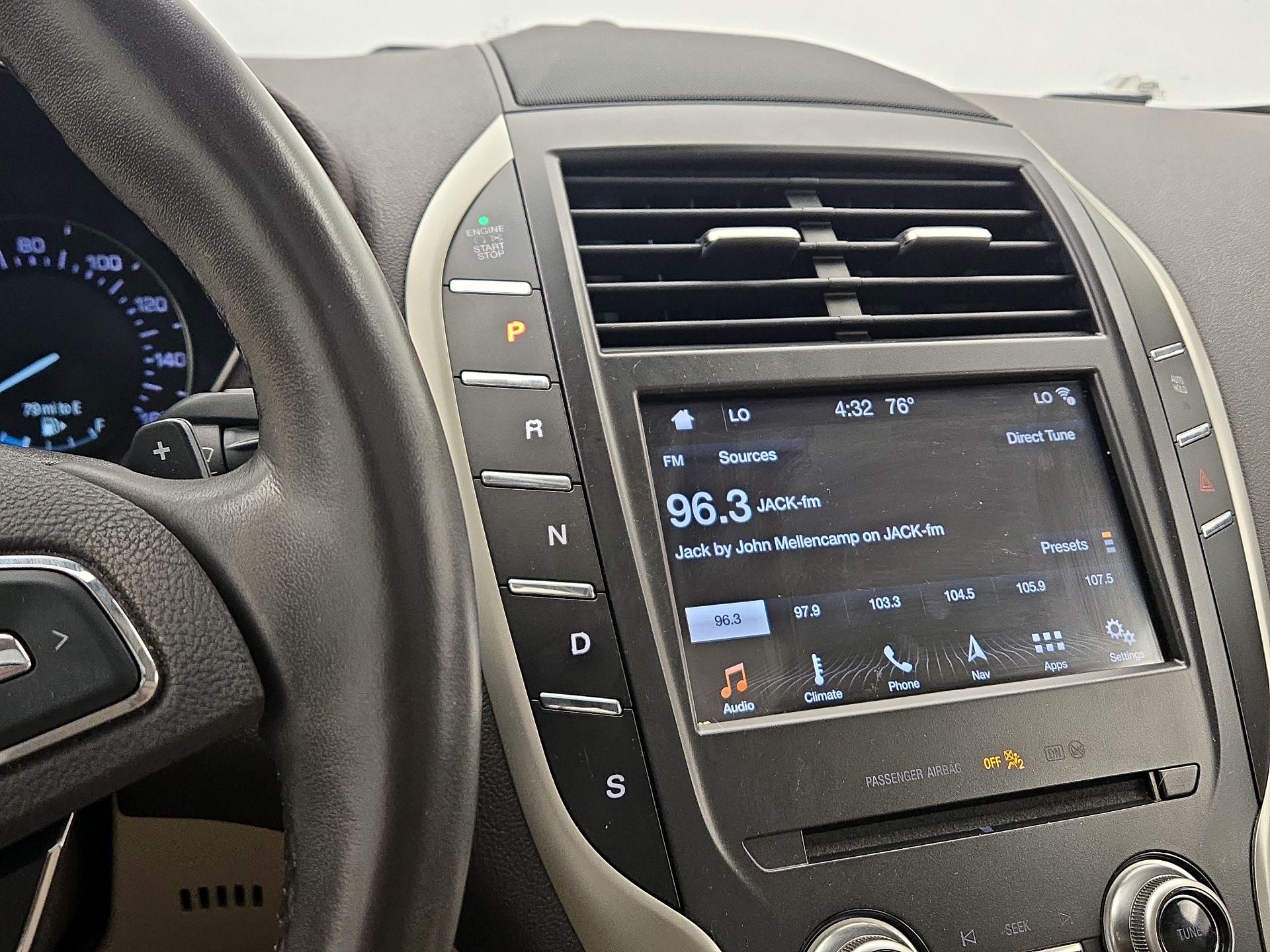 Thumbnail: 2019 Lincoln MKC - 17