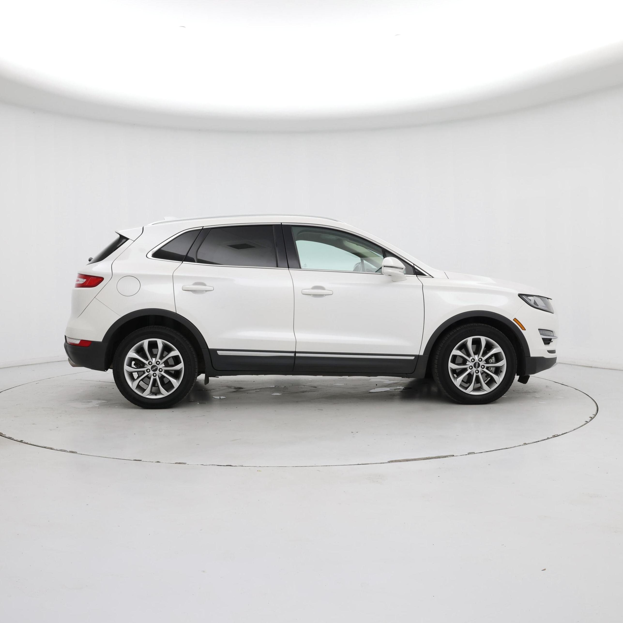 Thumbnail: 2019 Lincoln MKC - 7