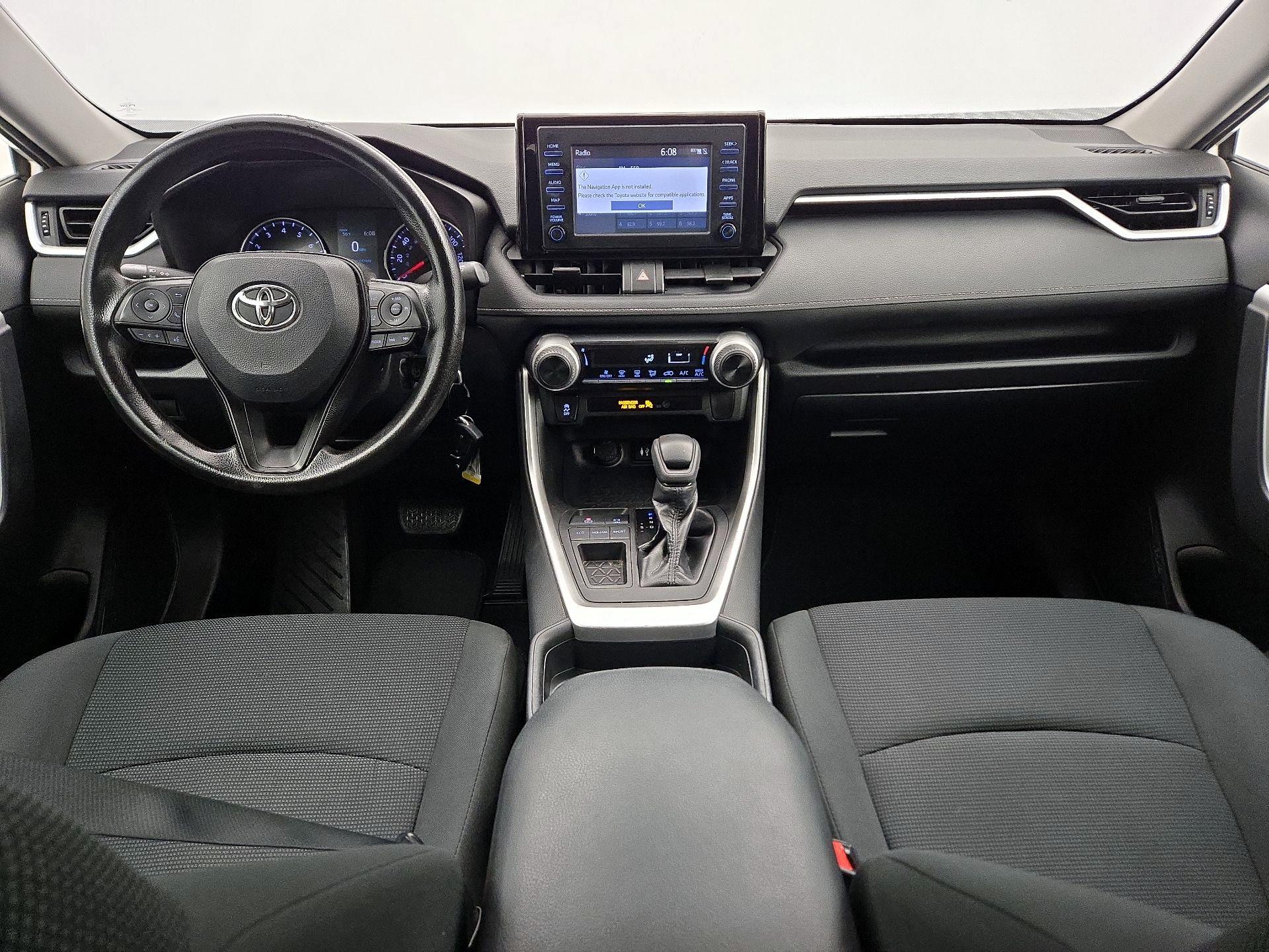 Thumbnail: 2019 Toyota RAV4 - 9