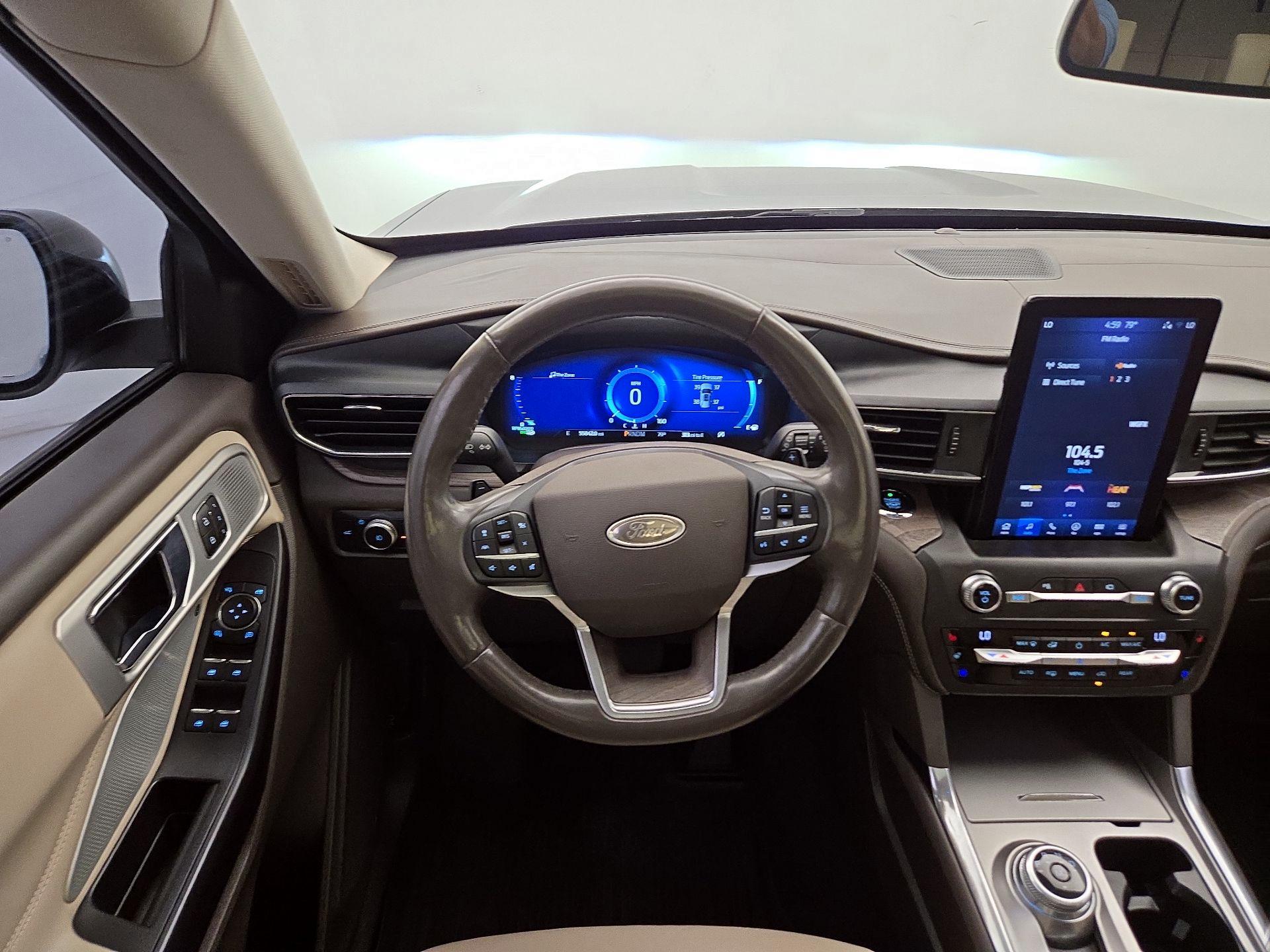 Thumbnail: 2020 Ford Explorer - 10