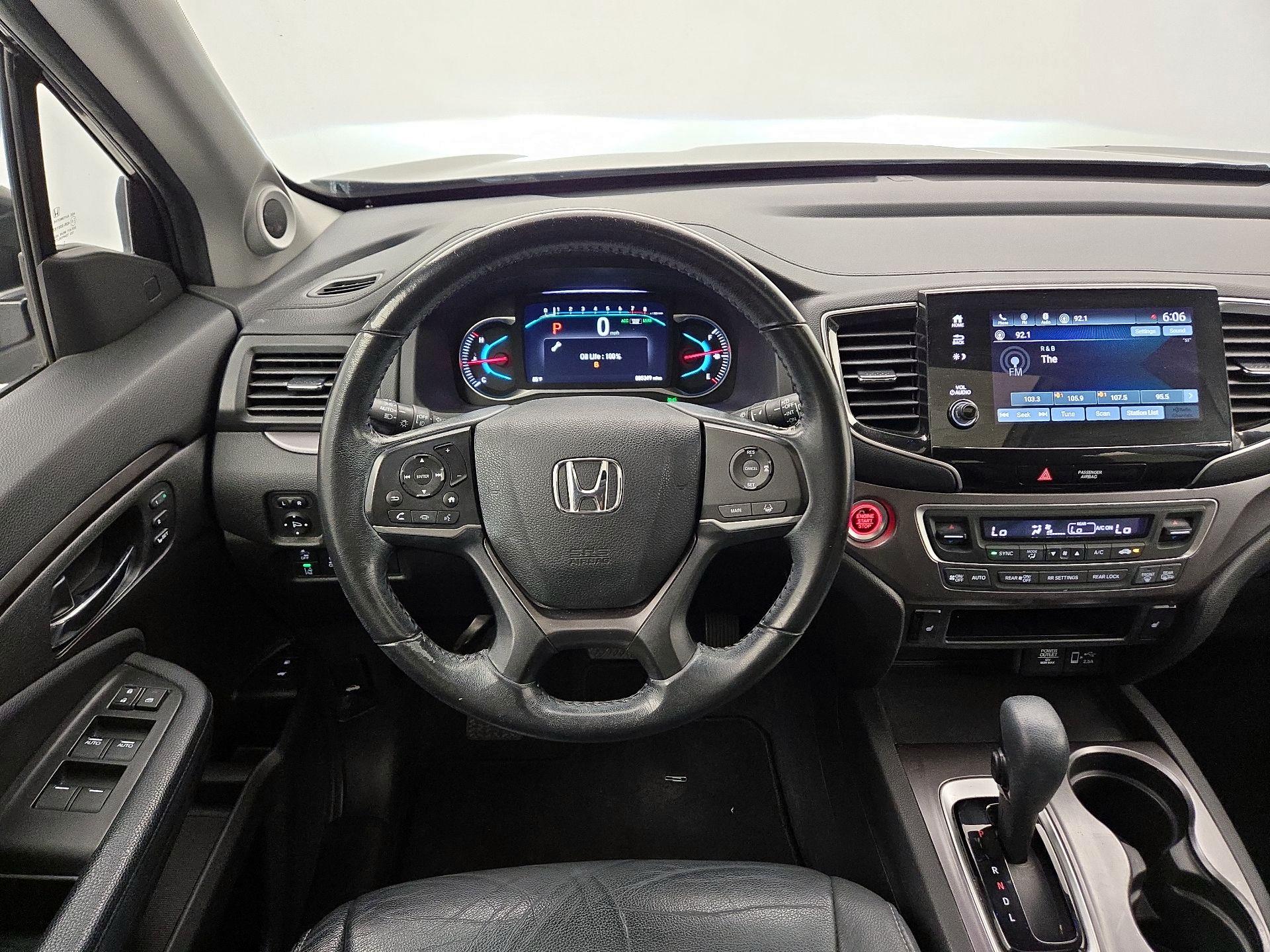 Thumbnail: 2019 Honda Pilot - 10
