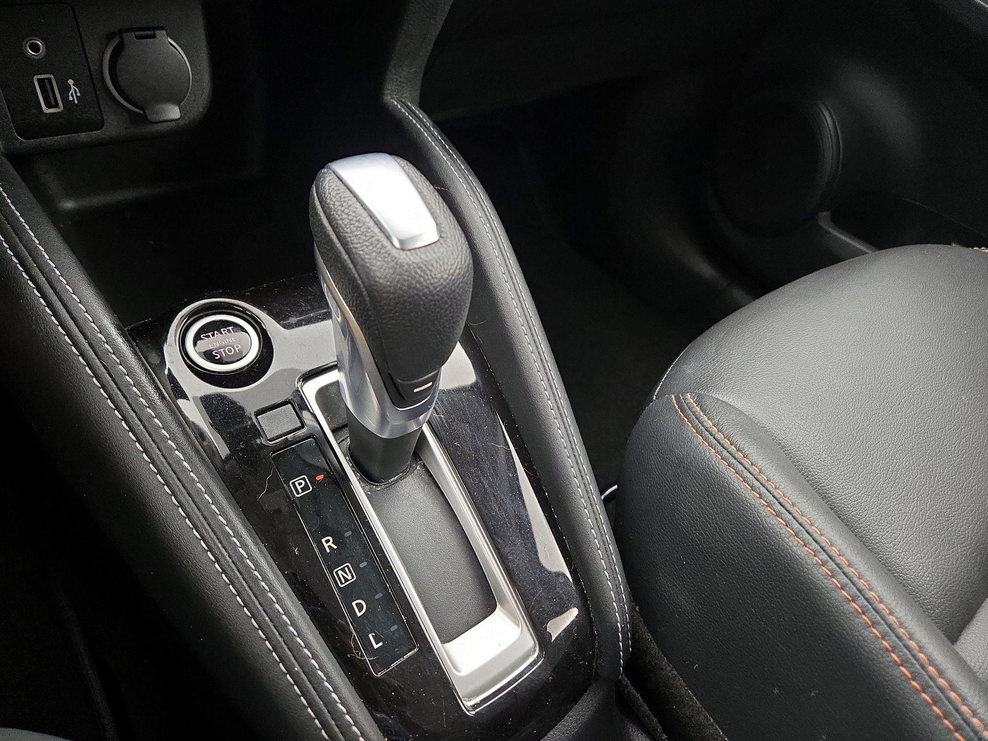 Thumbnail: 2020 Nissan Kicks - 16