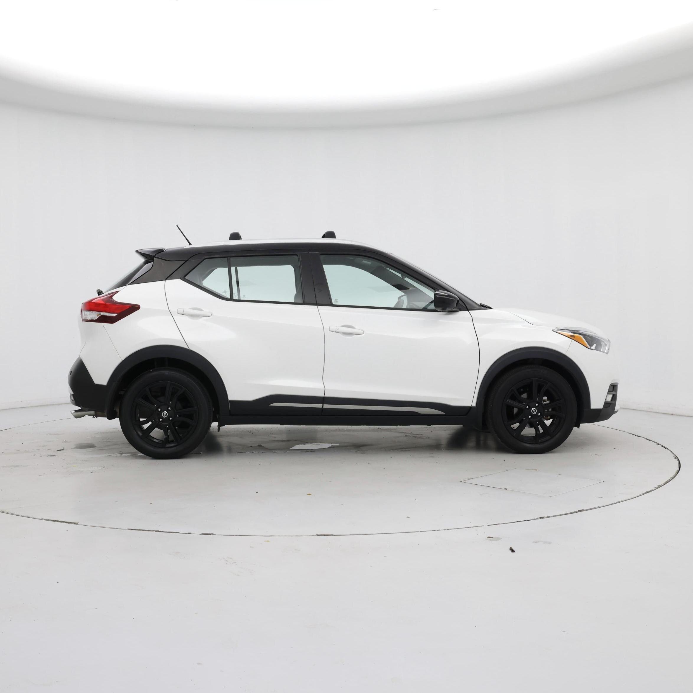 Thumbnail: 2020 Nissan Kicks - 7