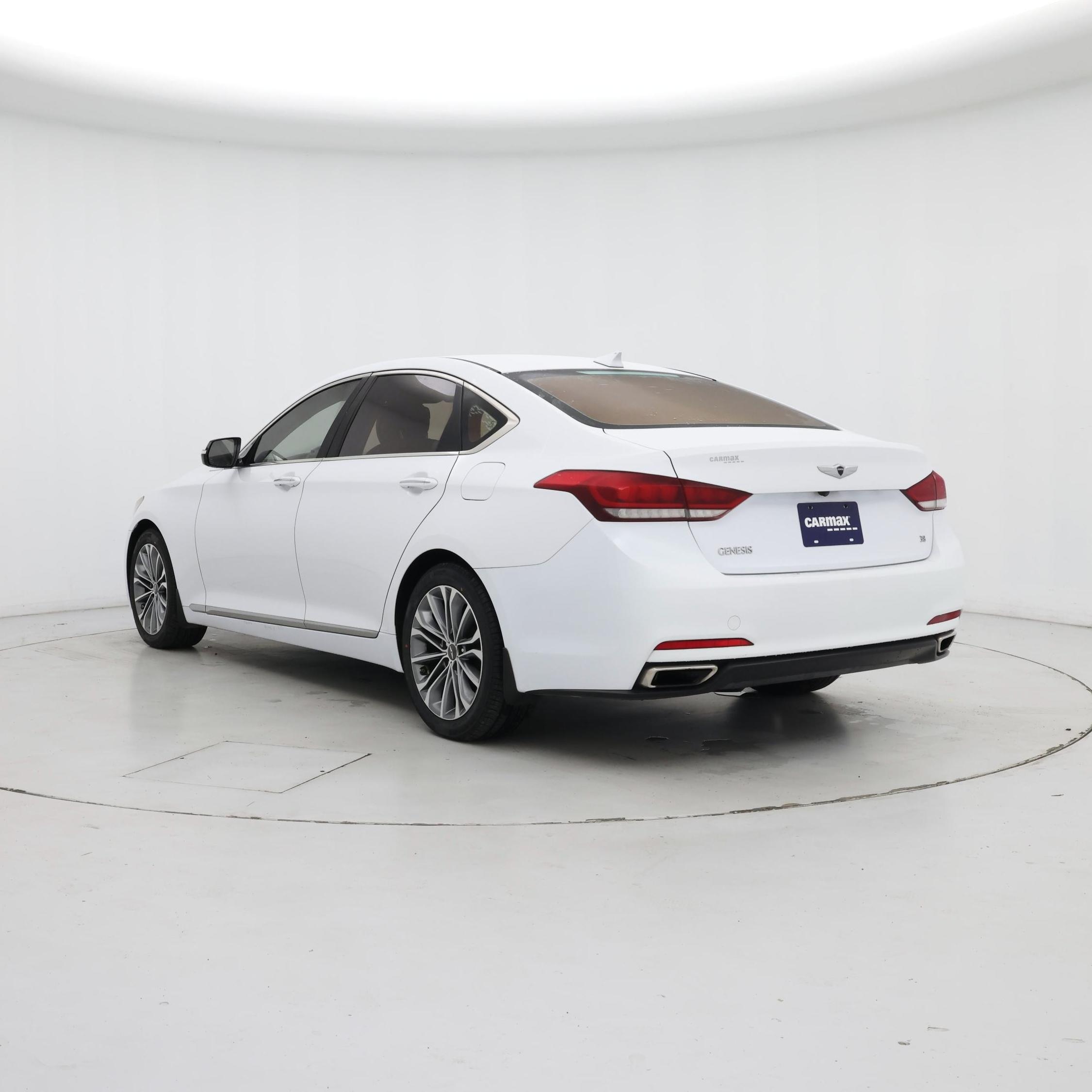 Thumbnail: 2016 Hyundai Genesis - 2