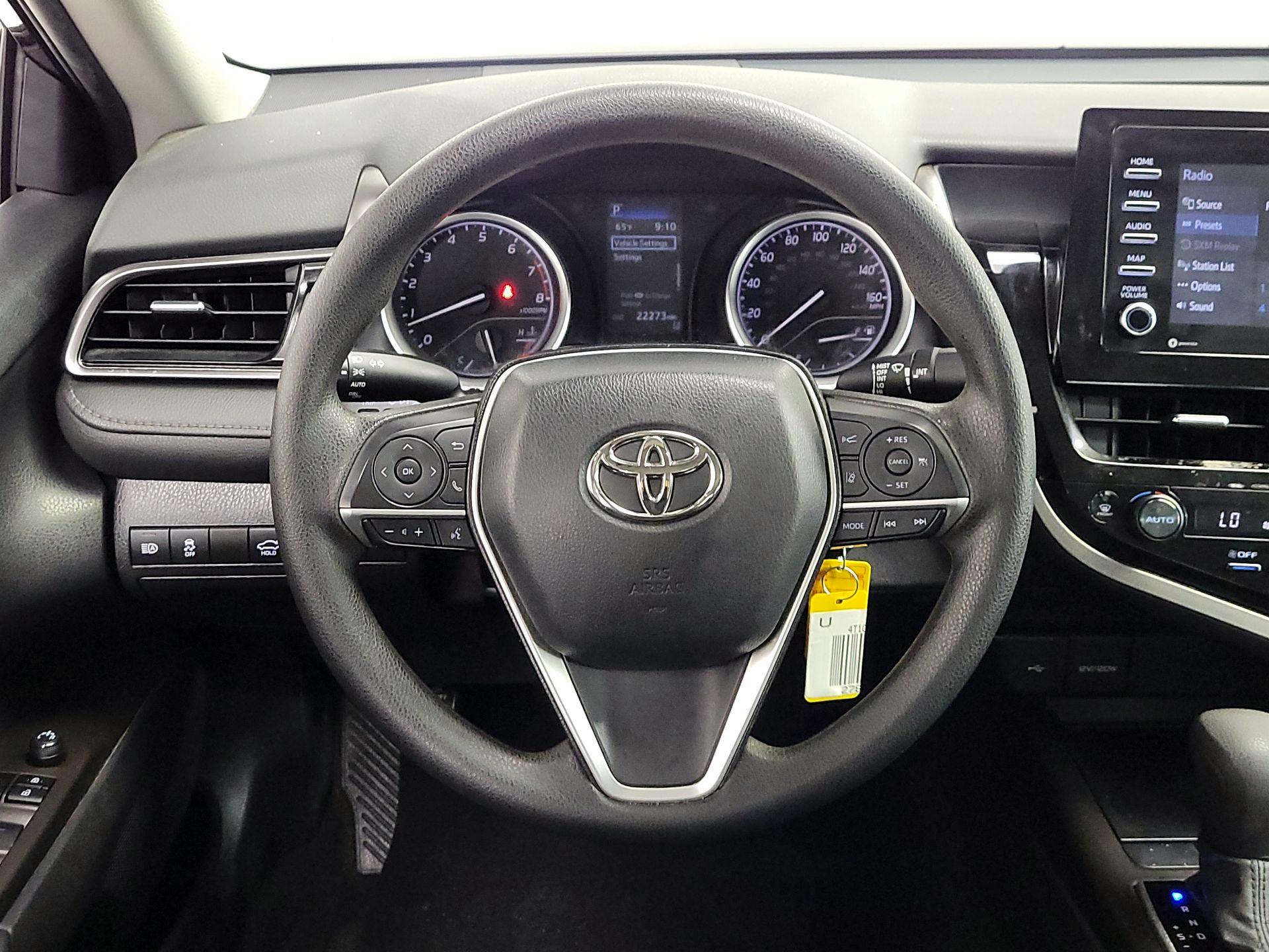 Thumbnail: 2023 Toyota Camry - 10
