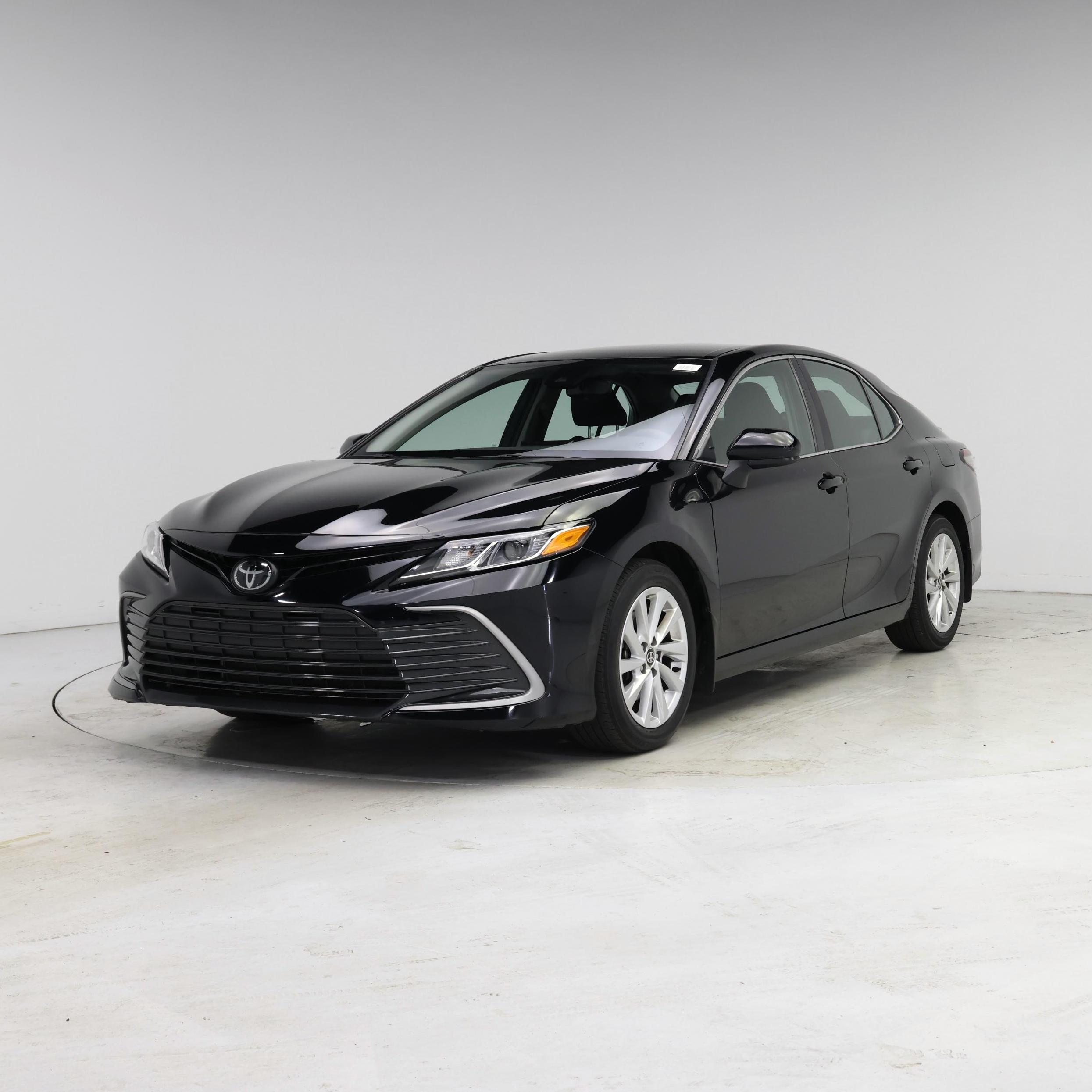 Thumbnail: 2023 Toyota Camry - 4