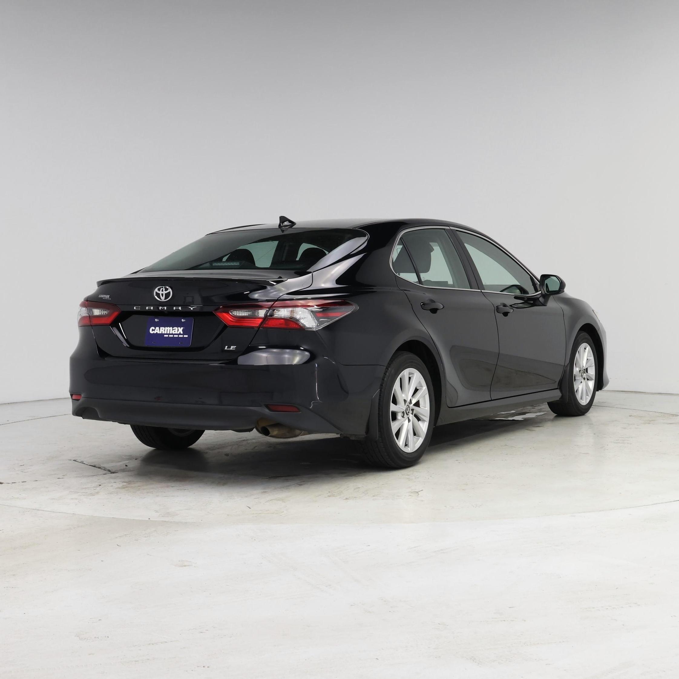 Thumbnail: 2023 Toyota Camry - 8