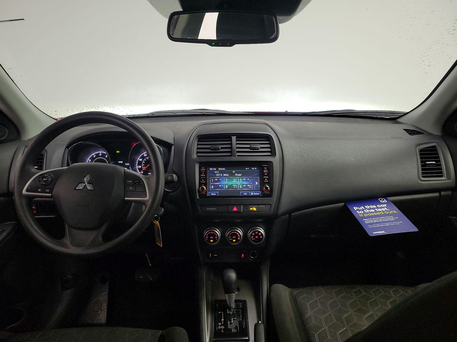 Thumbnail: 2023 Mitsubishi Outlander Sport - 9