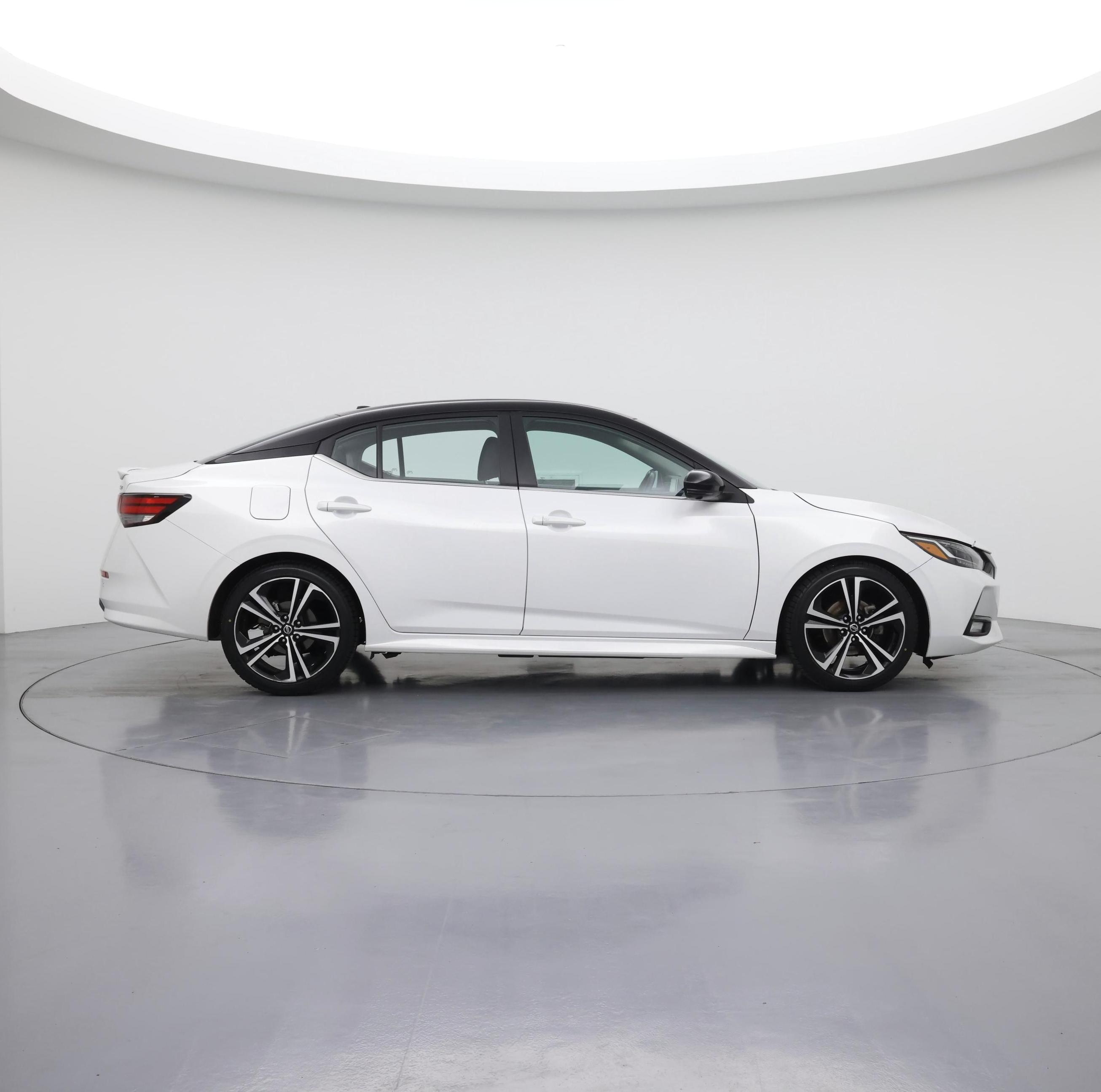 Thumbnail: 2023 Nissan Sentra - 7