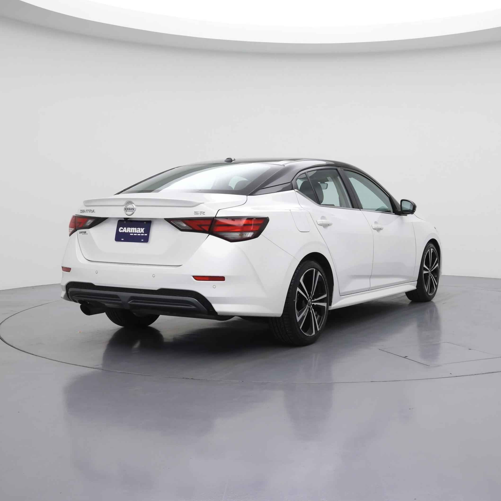 Thumbnail: 2023 Nissan Sentra - 8