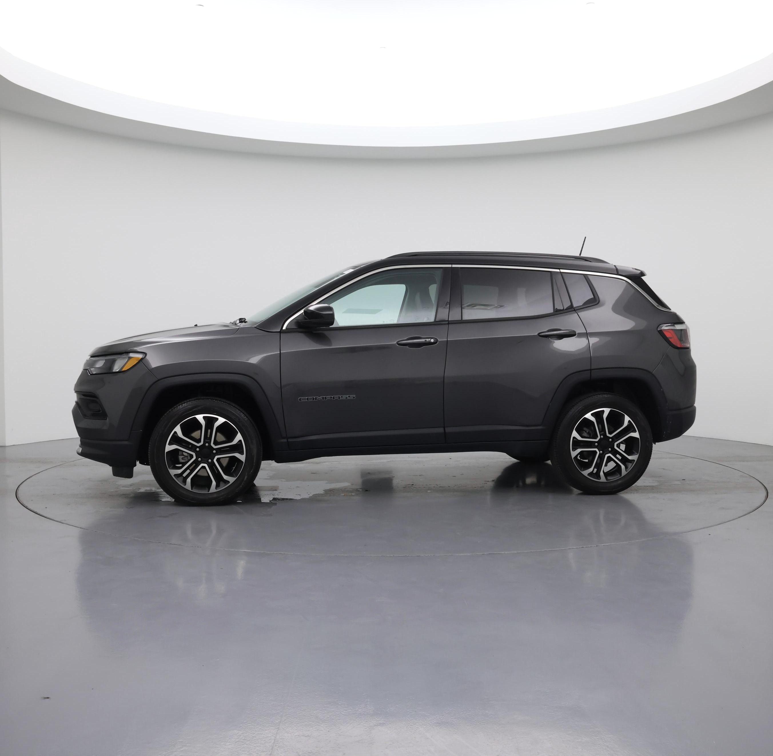 Thumbnail: 2022 Jeep Compass - 3