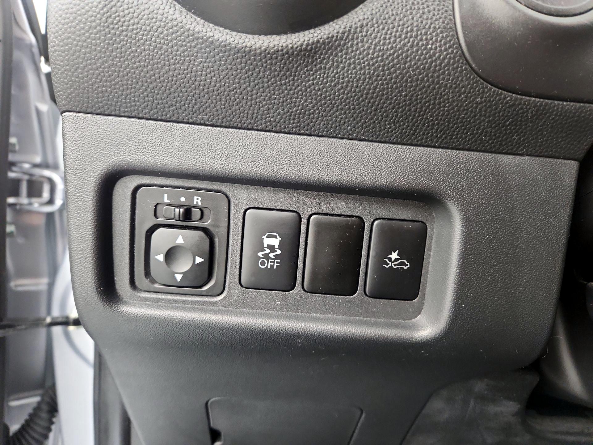 Thumbnail: 2023 Mitsubishi Mirage G4 - 13