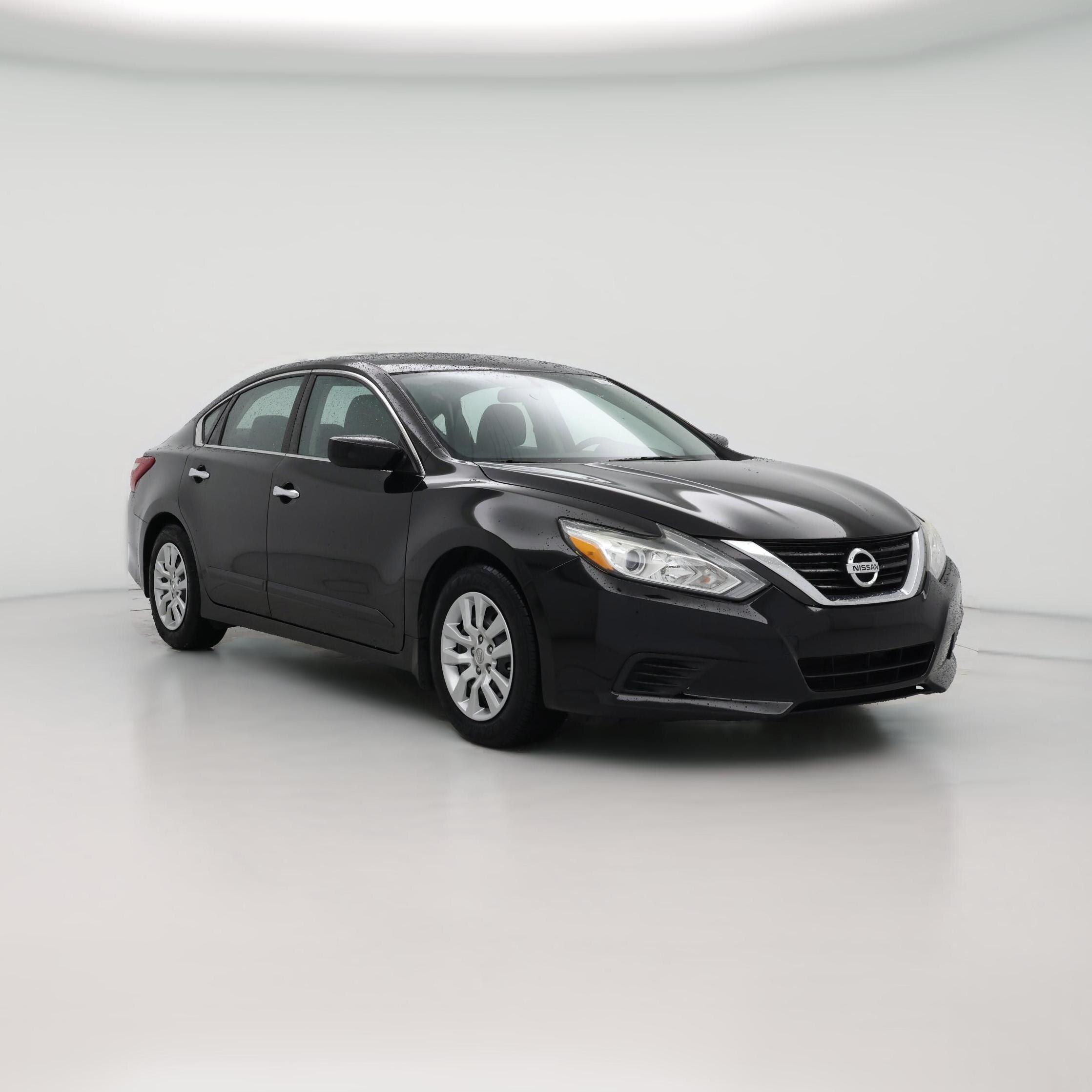 Thumbnail: 2018 Nissan Altima - 1