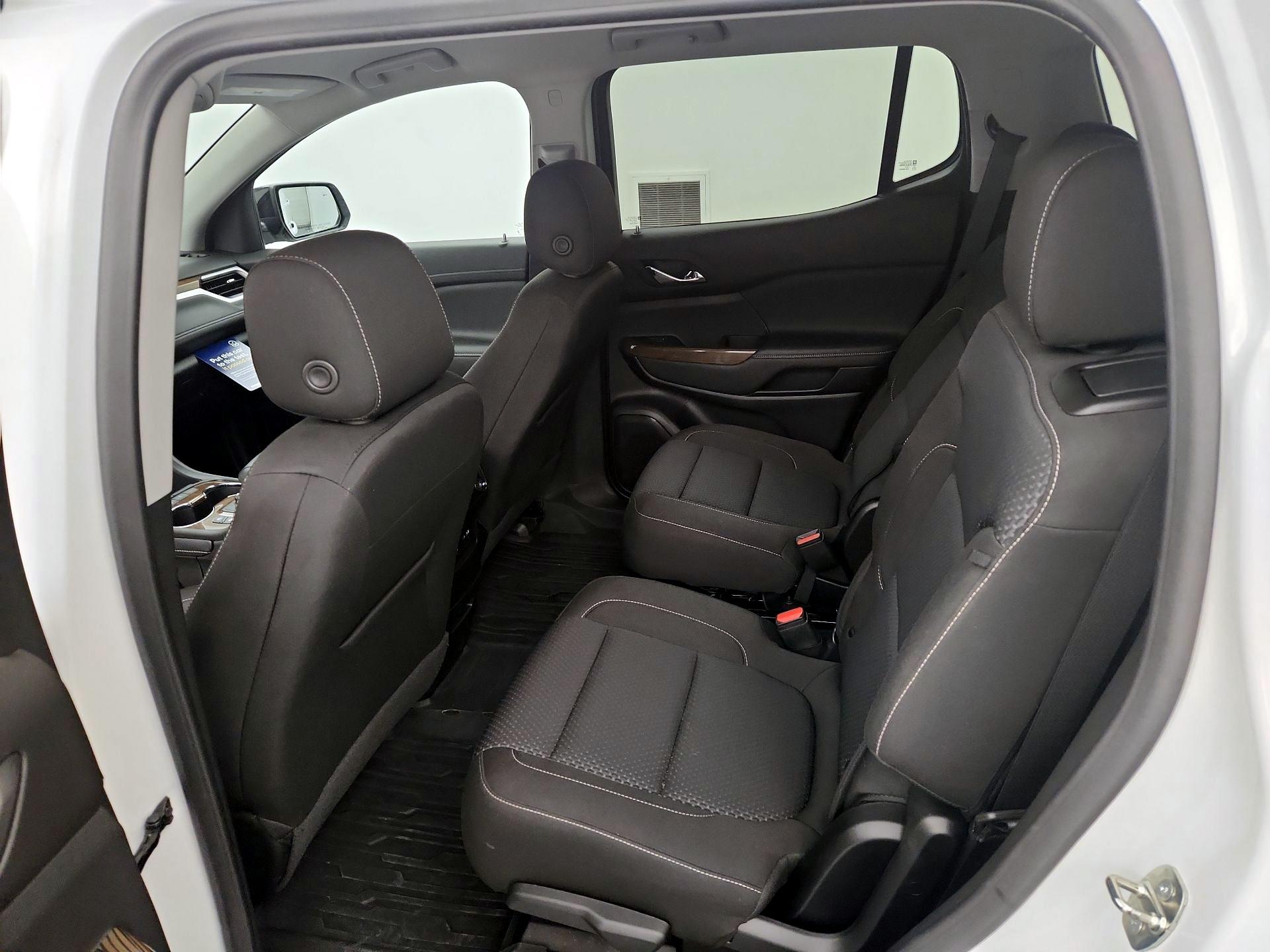 Thumbnail: 2023 GMC Acadia - 19