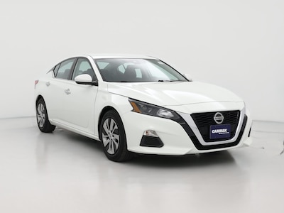 White 2022 Nissan Altima S