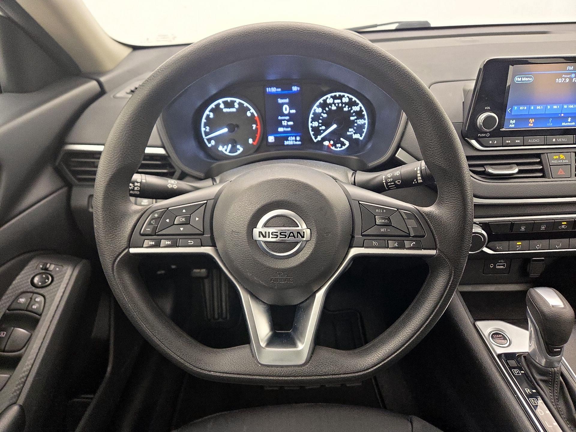 Thumbnail: 2022 Nissan Altima - 10