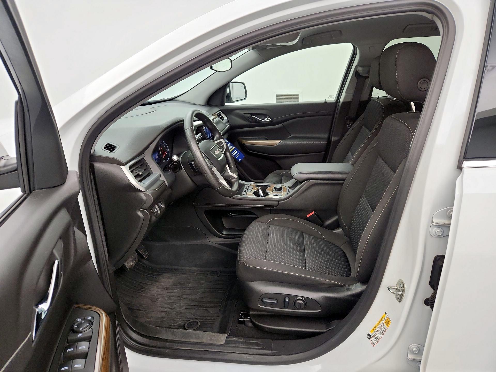 Thumbnail: 2023 GMC Acadia - 11