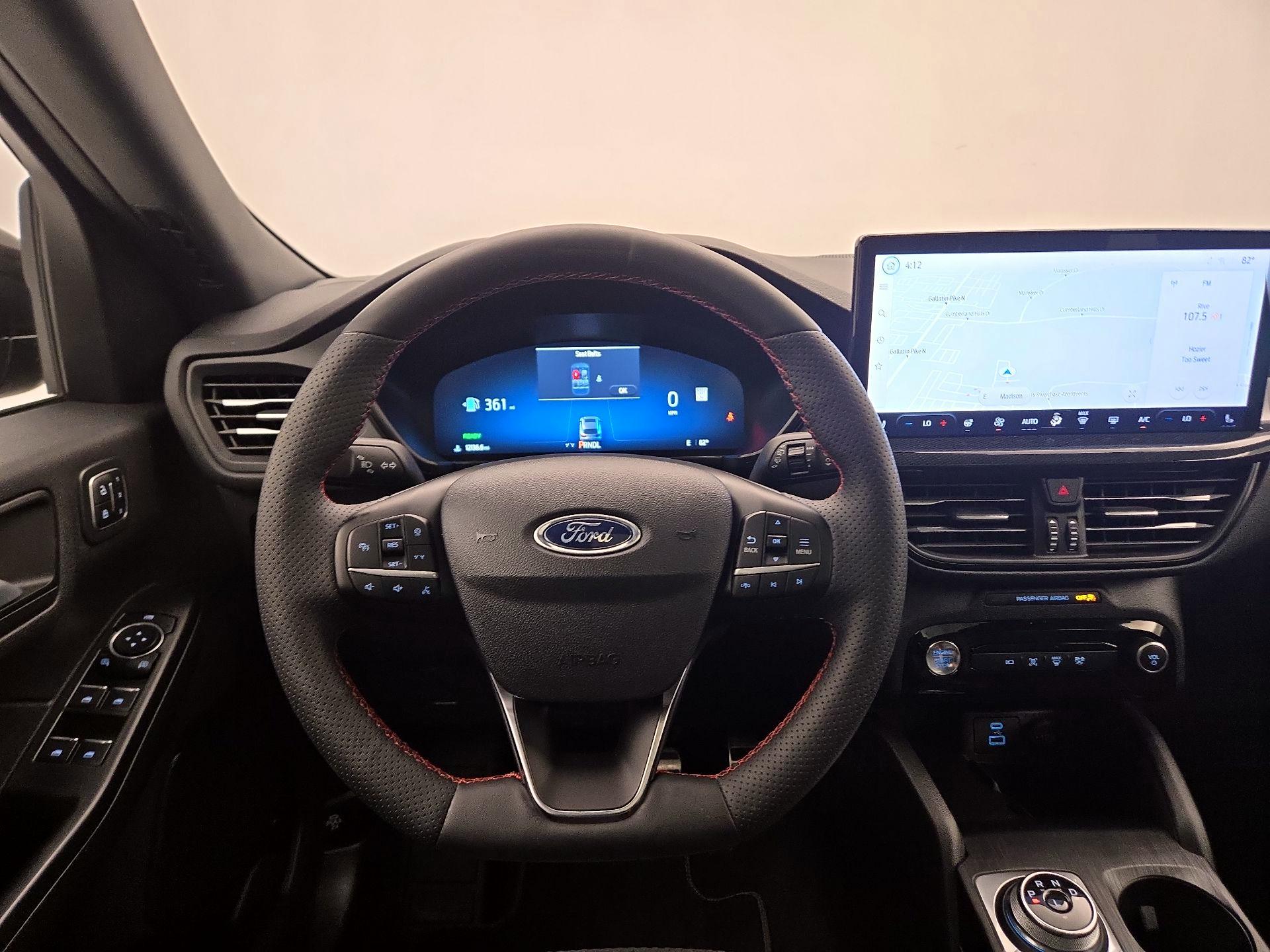 Thumbnail: 2023 Ford Escape - 10