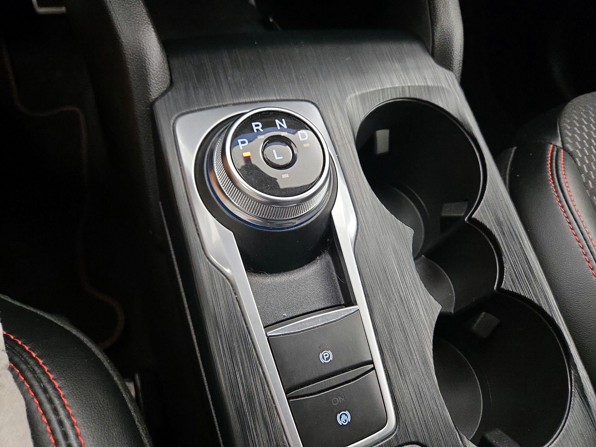 Thumbnail: 2023 Ford Escape - 18