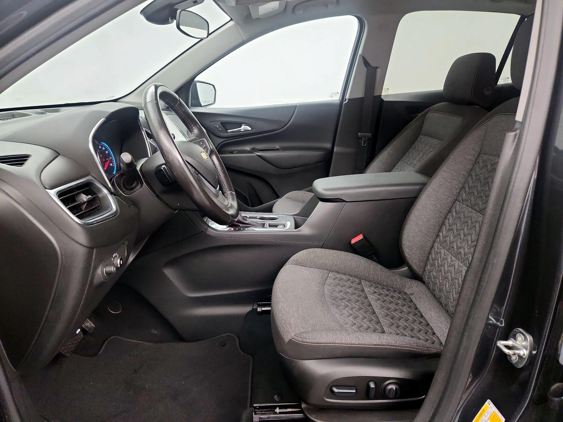 Thumbnail: 2022 Chevrolet Equinox - 11