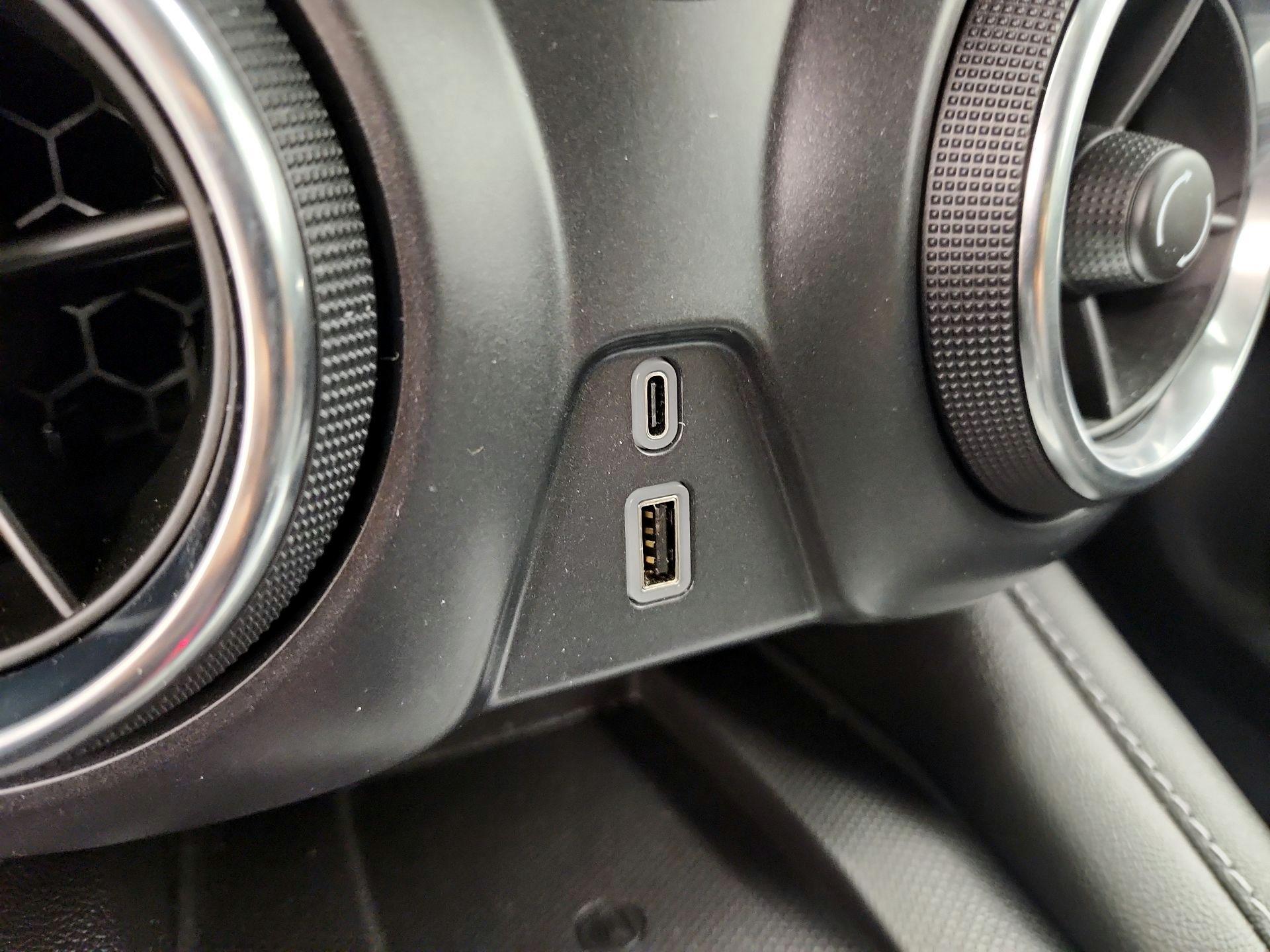 Thumbnail: 2023 Chevrolet Blazer - 18