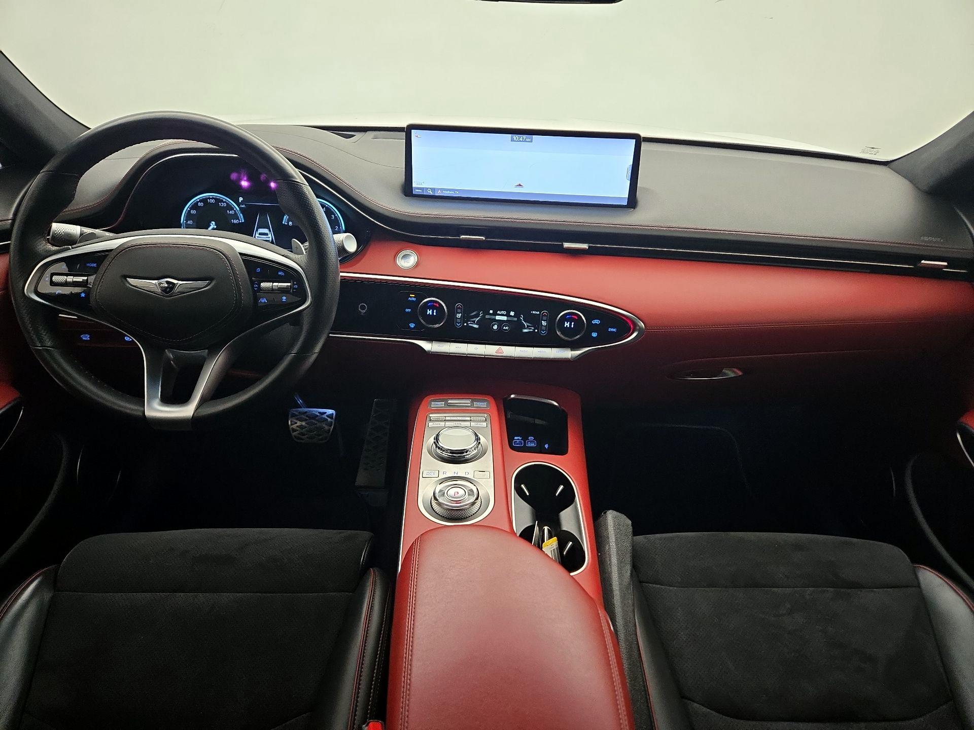 Thumbnail: 2022 Genesis GV70 - 9