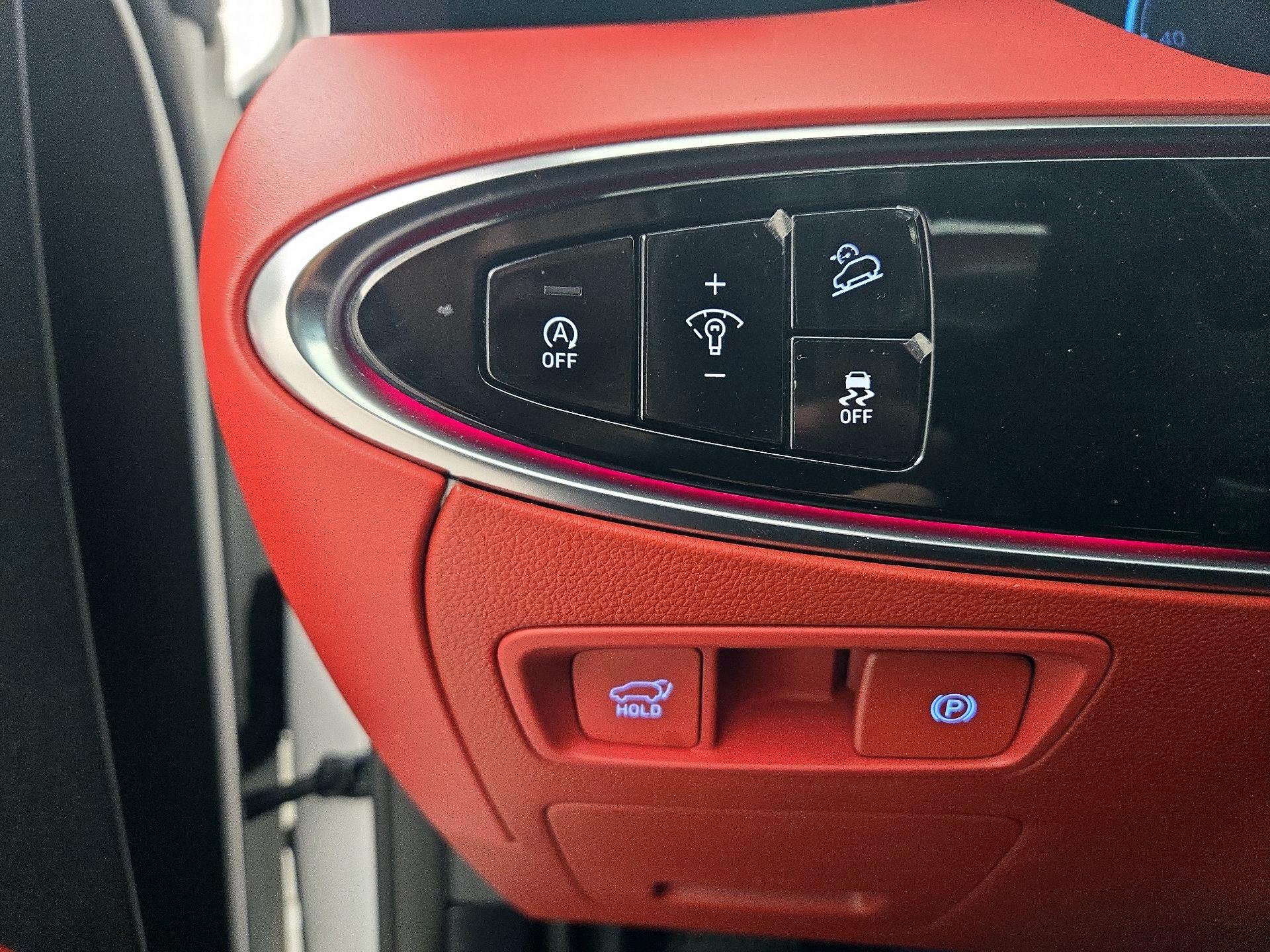 Thumbnail: 2022 Genesis GV70 - 13