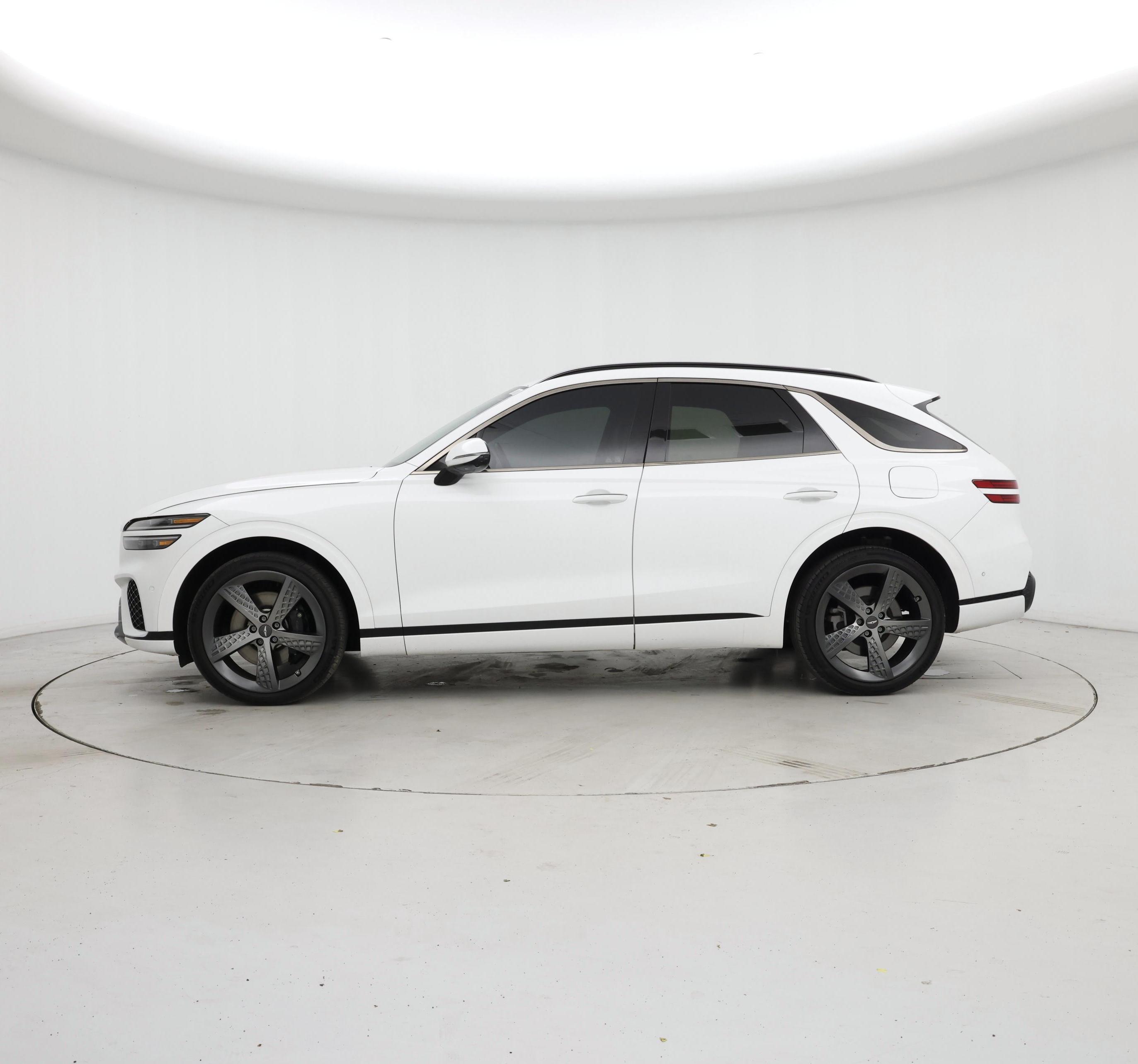 Thumbnail: 2022 Genesis GV70 - 3