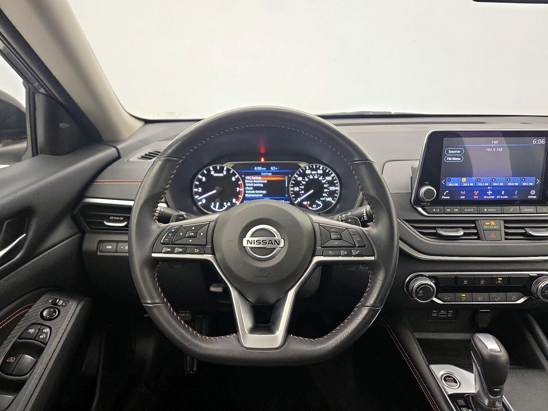 Thumbnail: 2022 Nissan Altima - 10