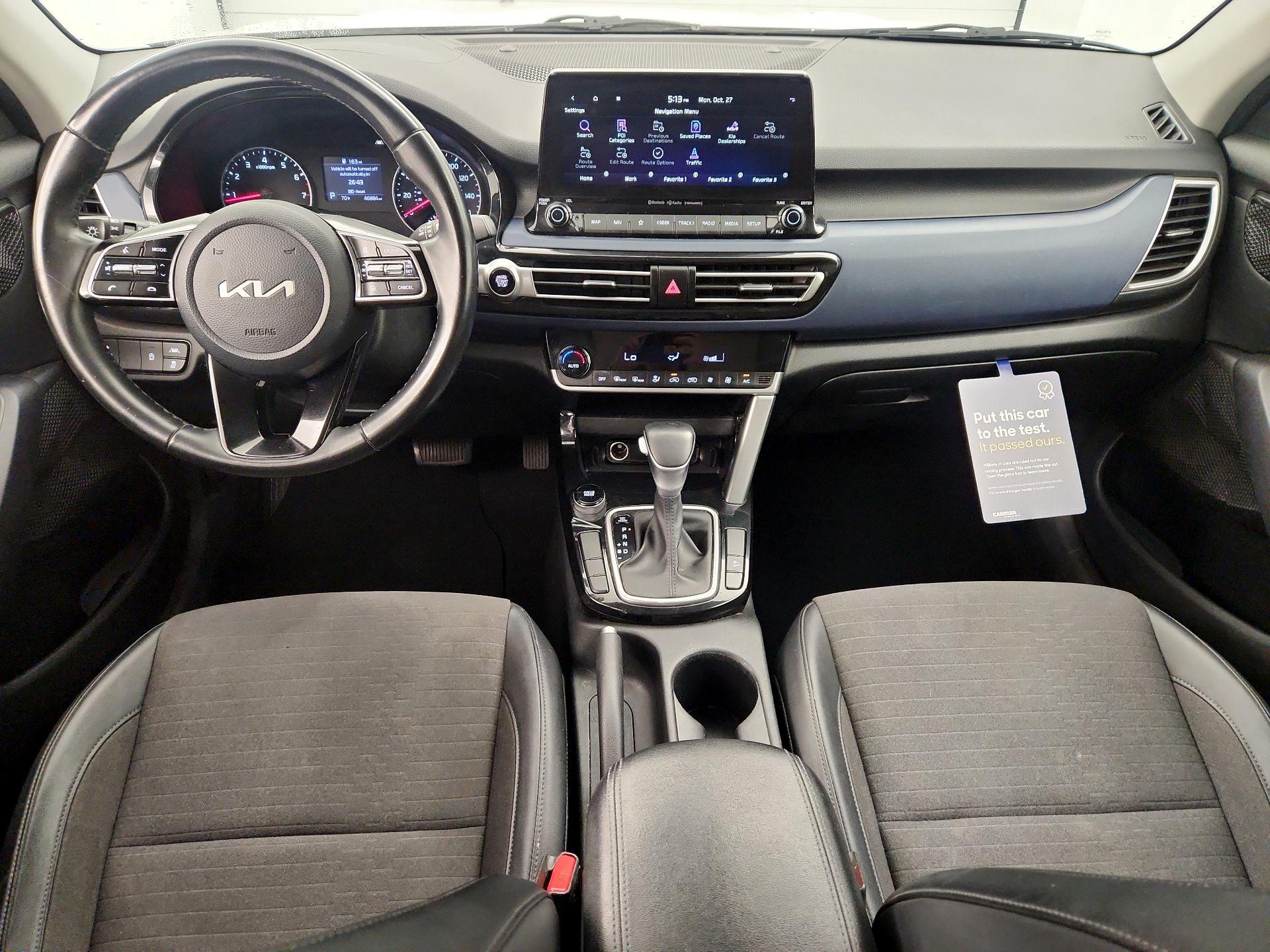 Thumbnail: 2023 Kia Seltos - 9