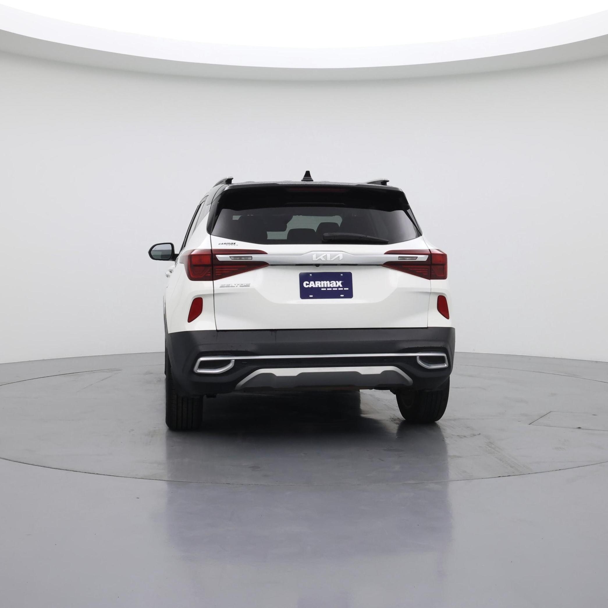 Thumbnail: 2023 Kia Seltos - 6