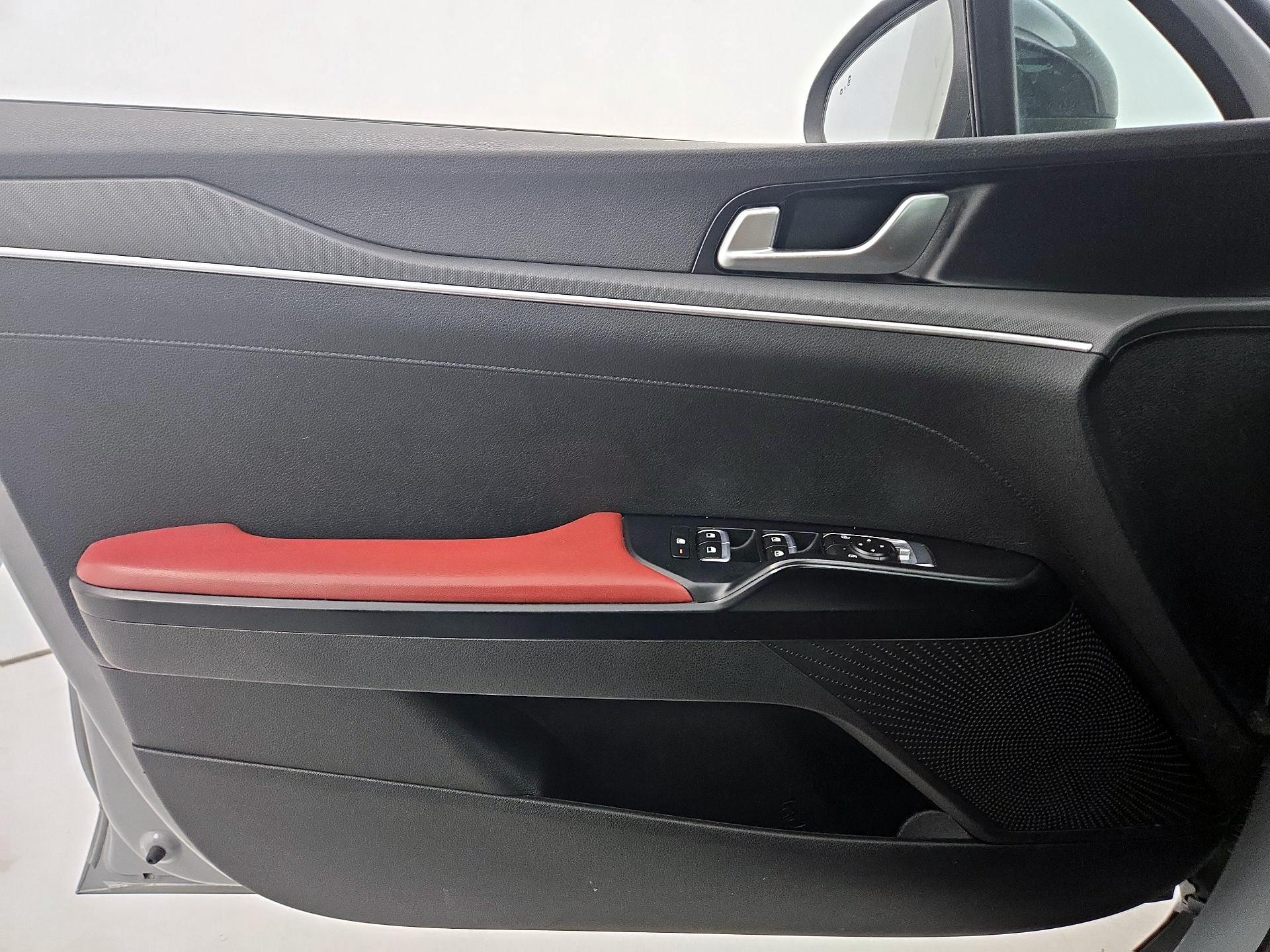 Thumbnail: 2023 Kia K5 - 12