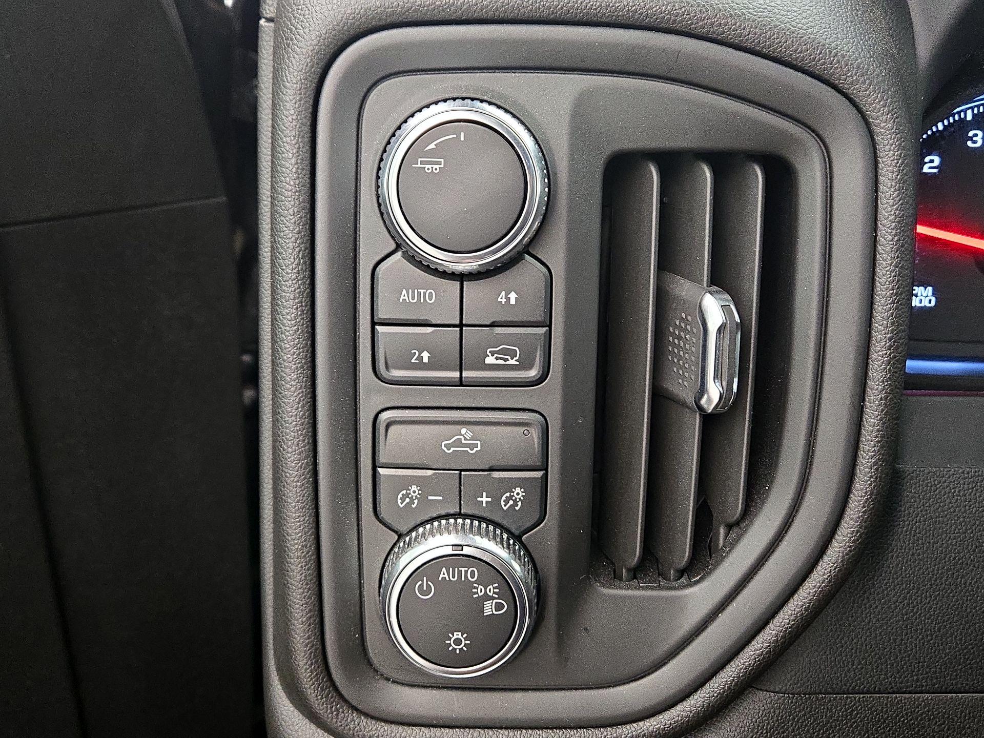 Thumbnail: 2023 GMC Sierra 1500 - 13