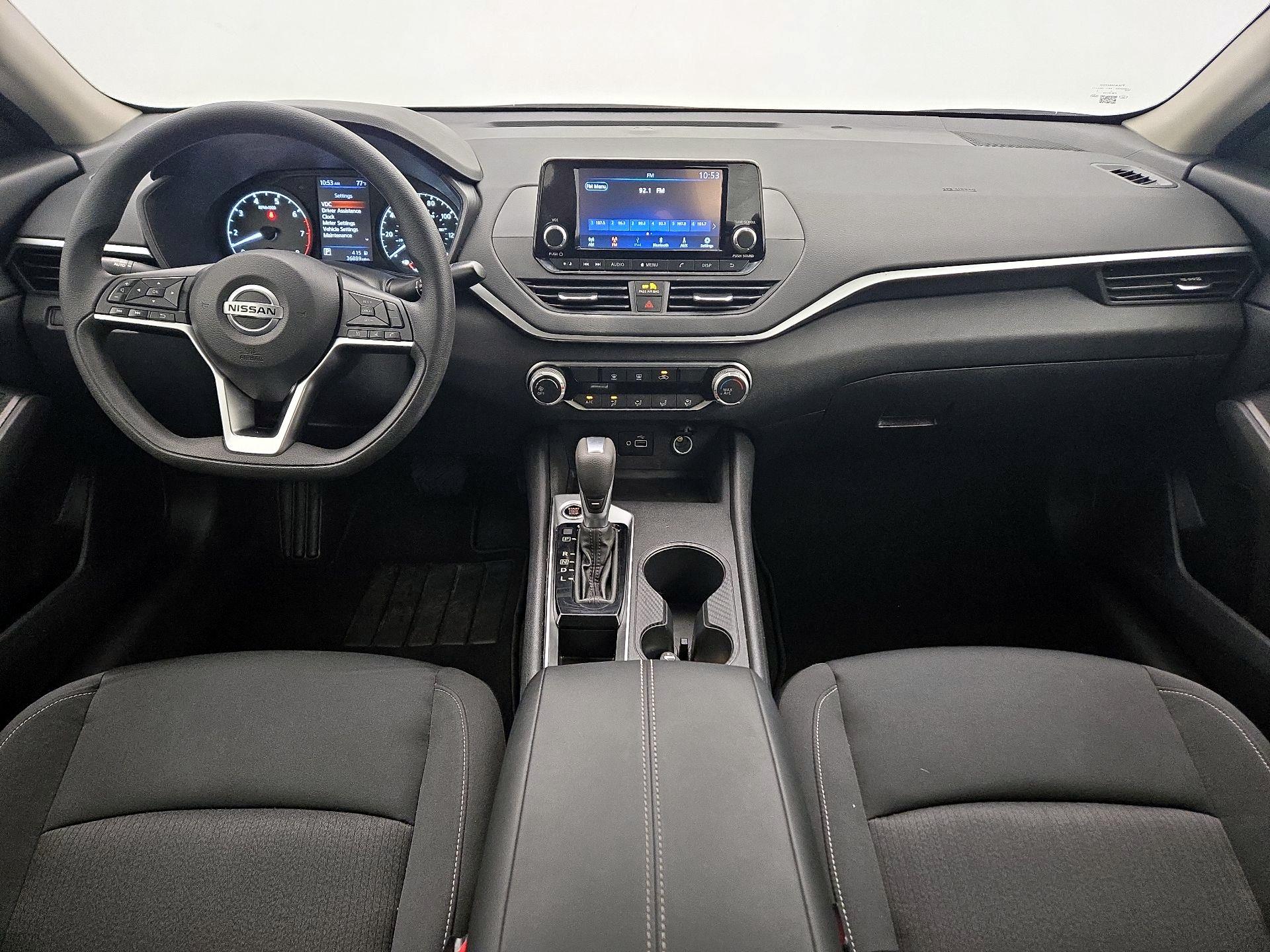 Thumbnail: 2022 Nissan Altima - 9