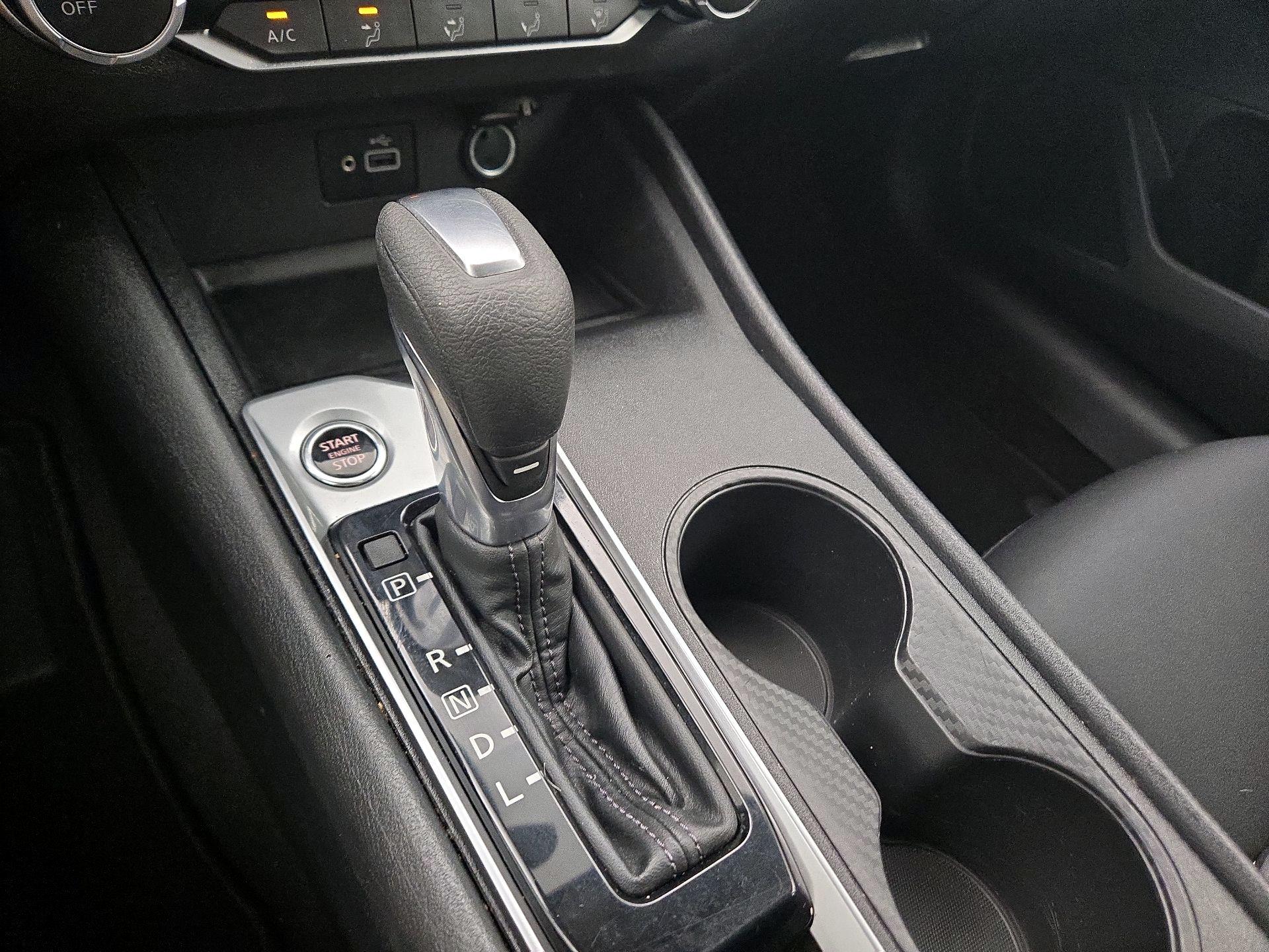 Thumbnail: 2022 Nissan Altima - 17