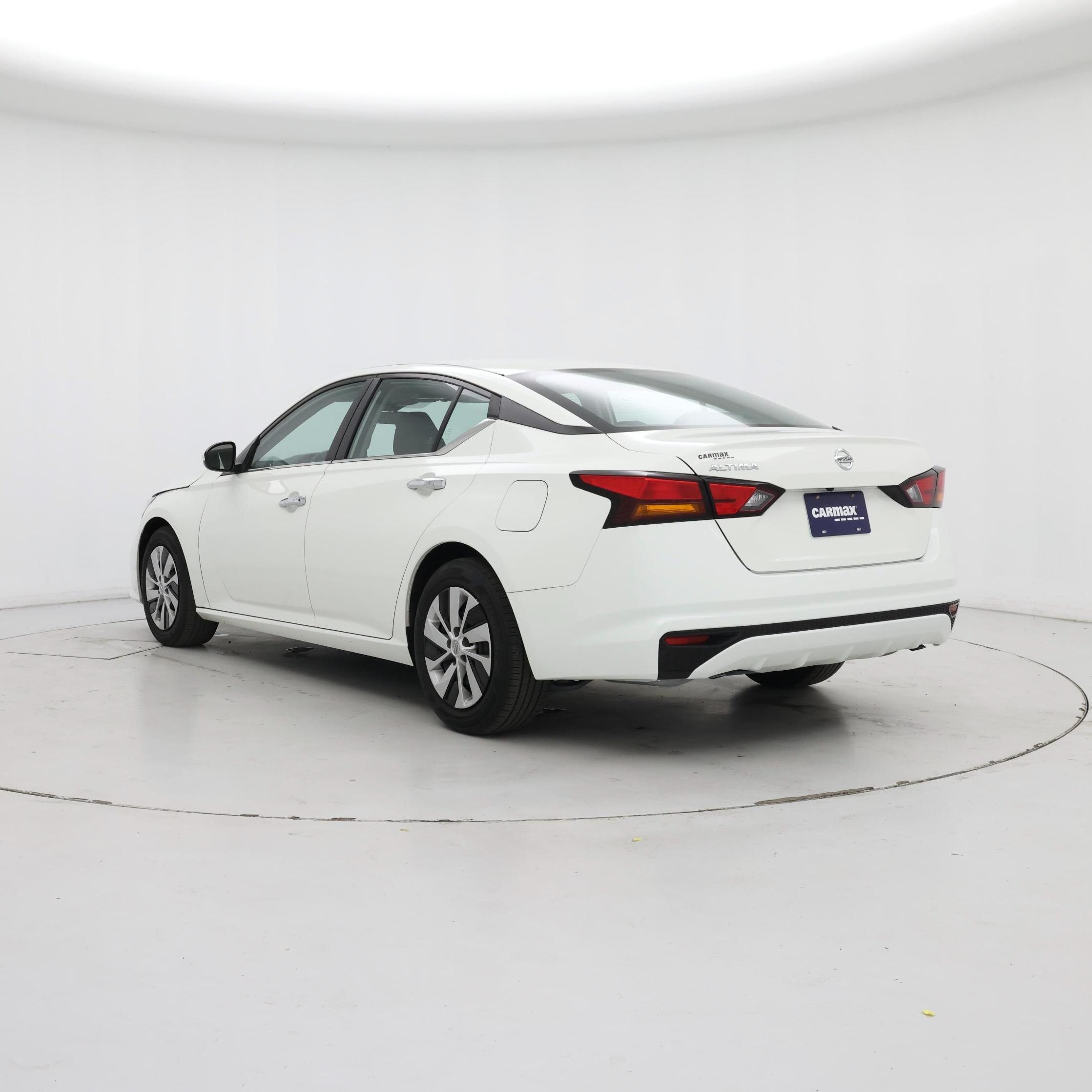 Thumbnail: 2022 Nissan Altima - 2