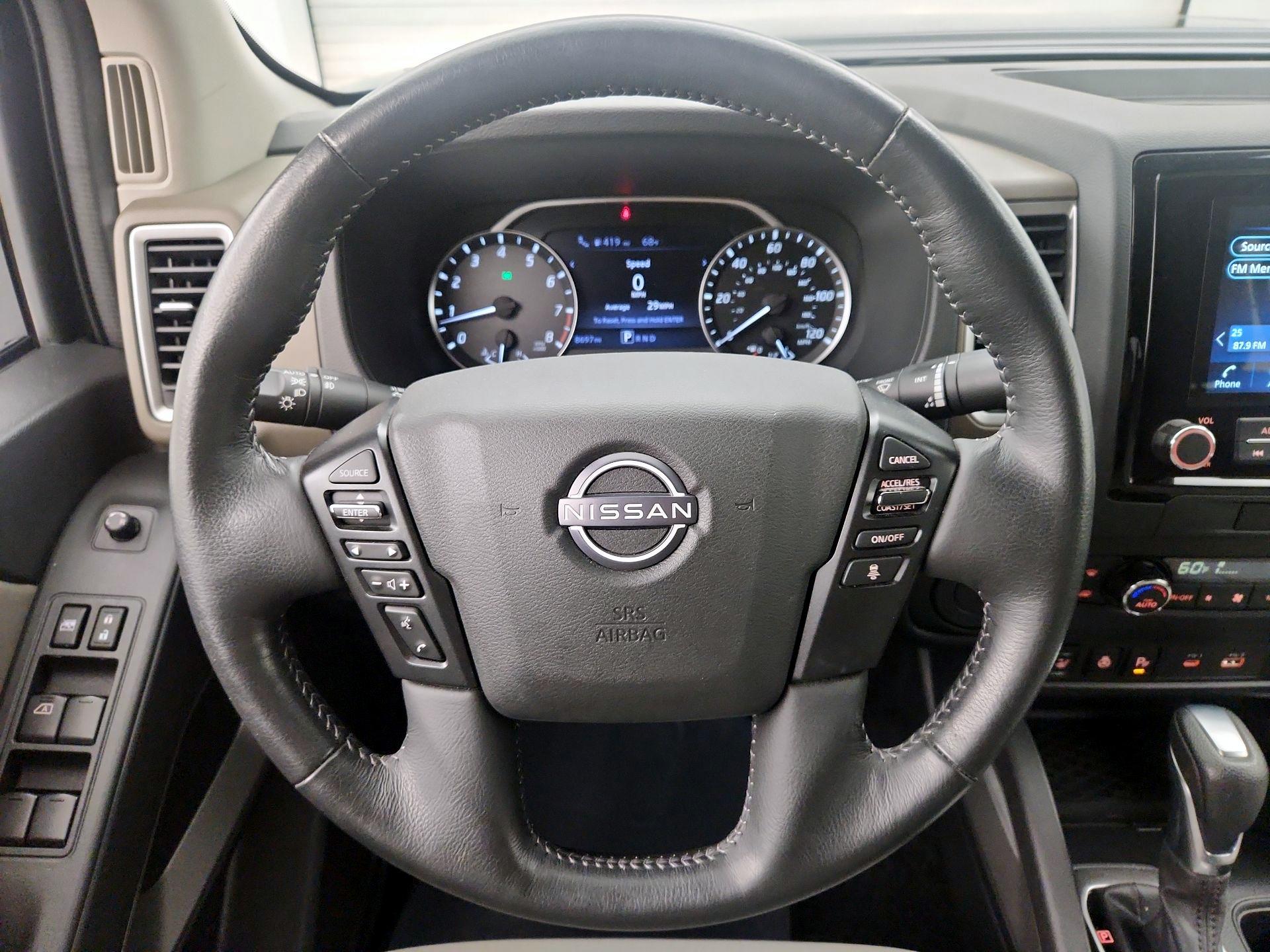 Thumbnail: 2022 Nissan Frontier - 10