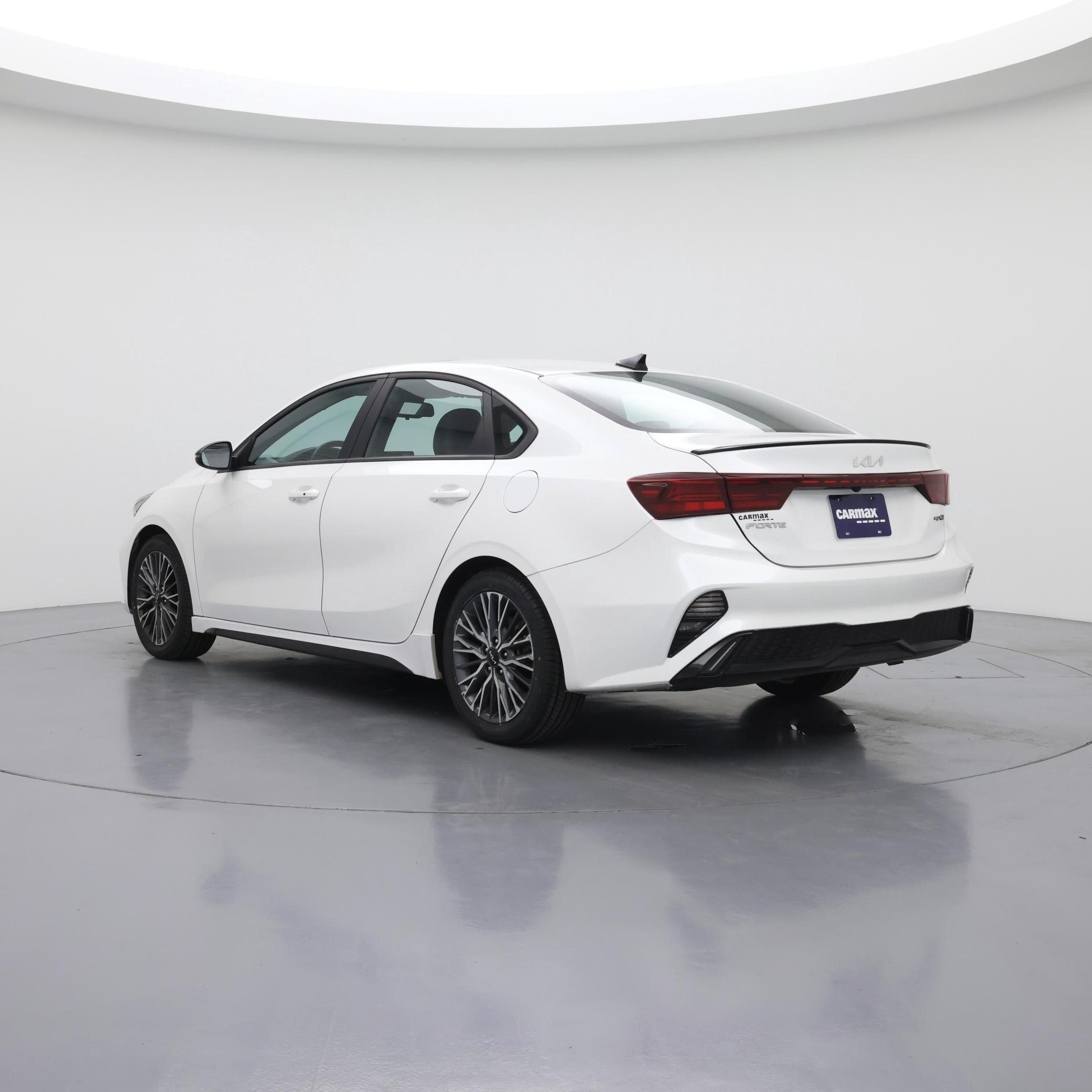 Thumbnail: 2023 Kia Forte - 2