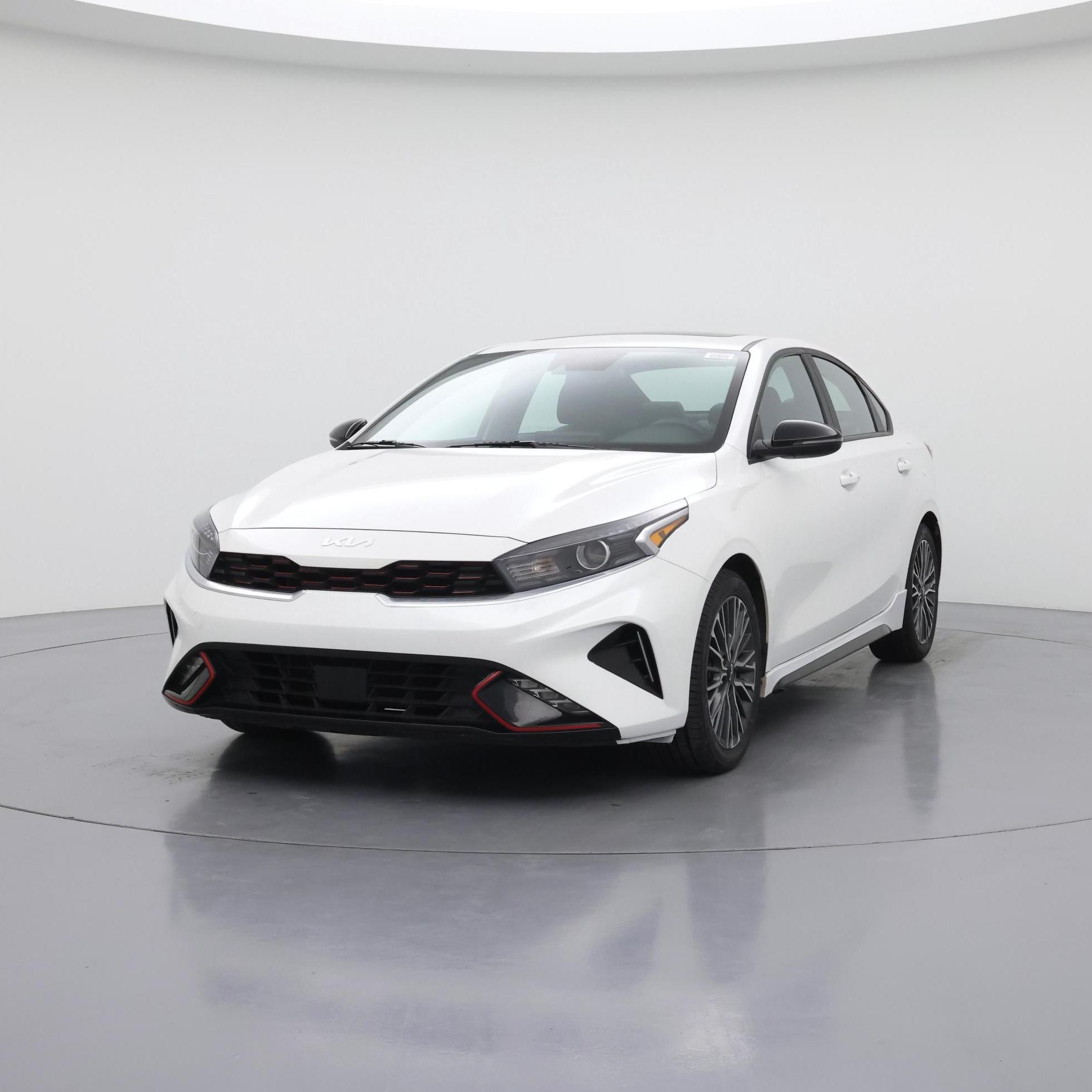 Thumbnail: 2023 Kia Forte - 4